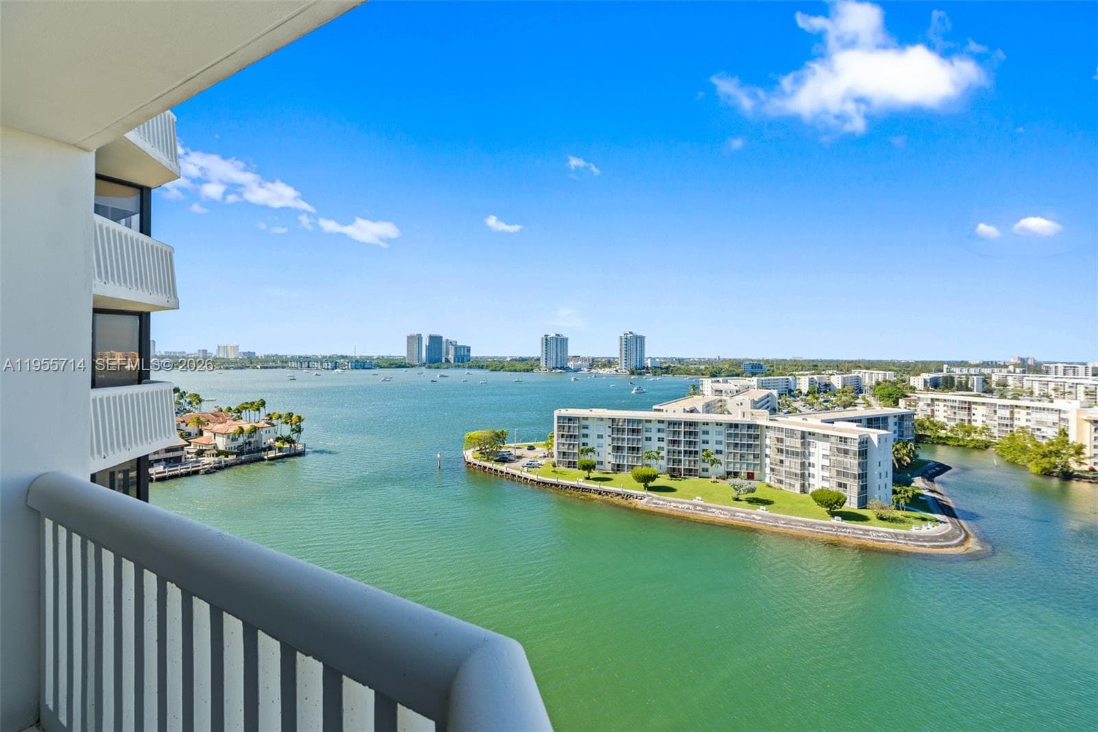 1000 W Island Blvd # 1209, Aventura FL 33160 — 14