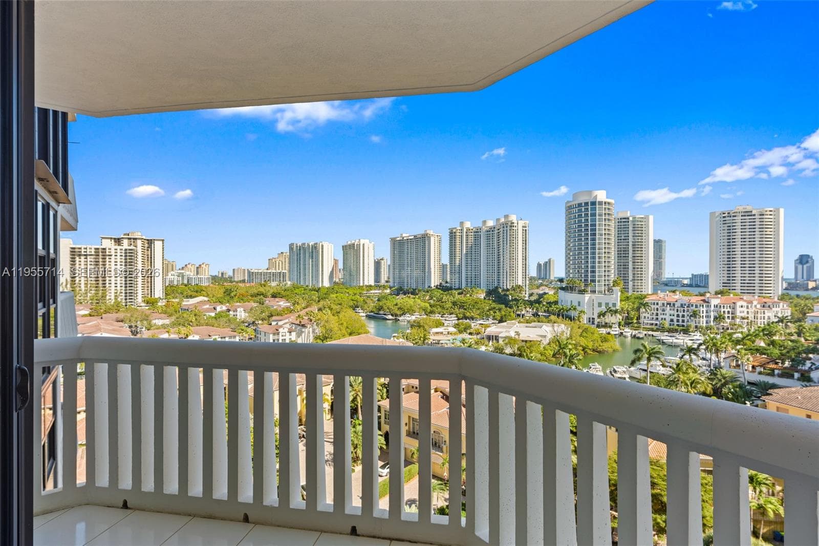 1000 W Island Blvd # 1209, Aventura FL 33160 — 15