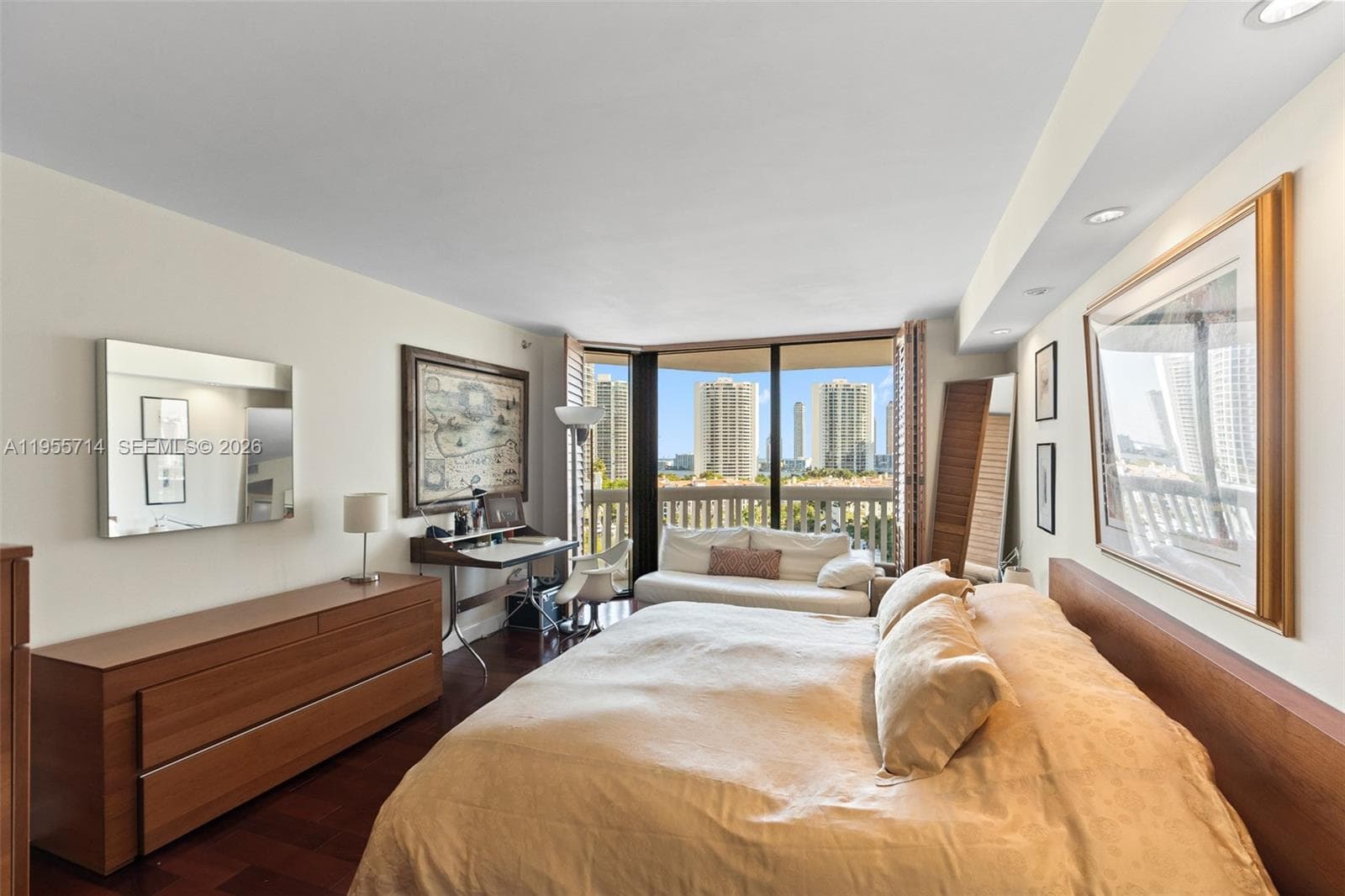 1000 W Island Blvd # 1209, Aventura FL 33160 — 8