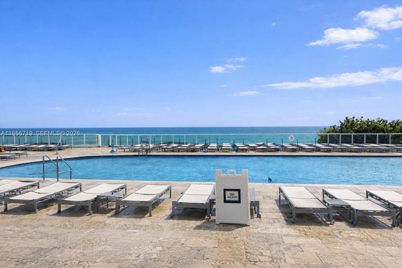 19201 Collins Ave # 1103, Sunny Isles Beach FL 33160 — 11