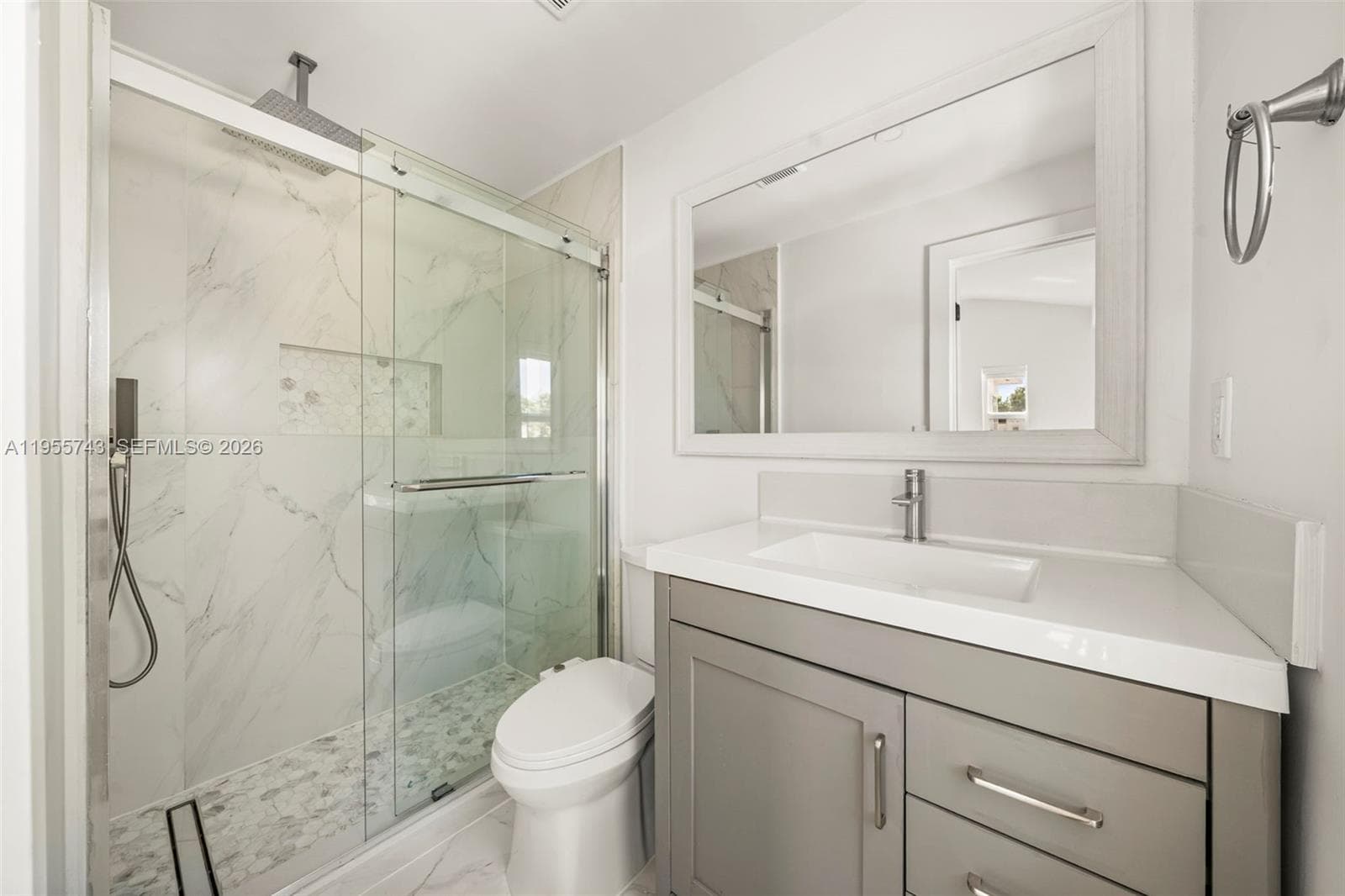 3166 Royal Palm Ave, Miami Beach FL 33140 — 26