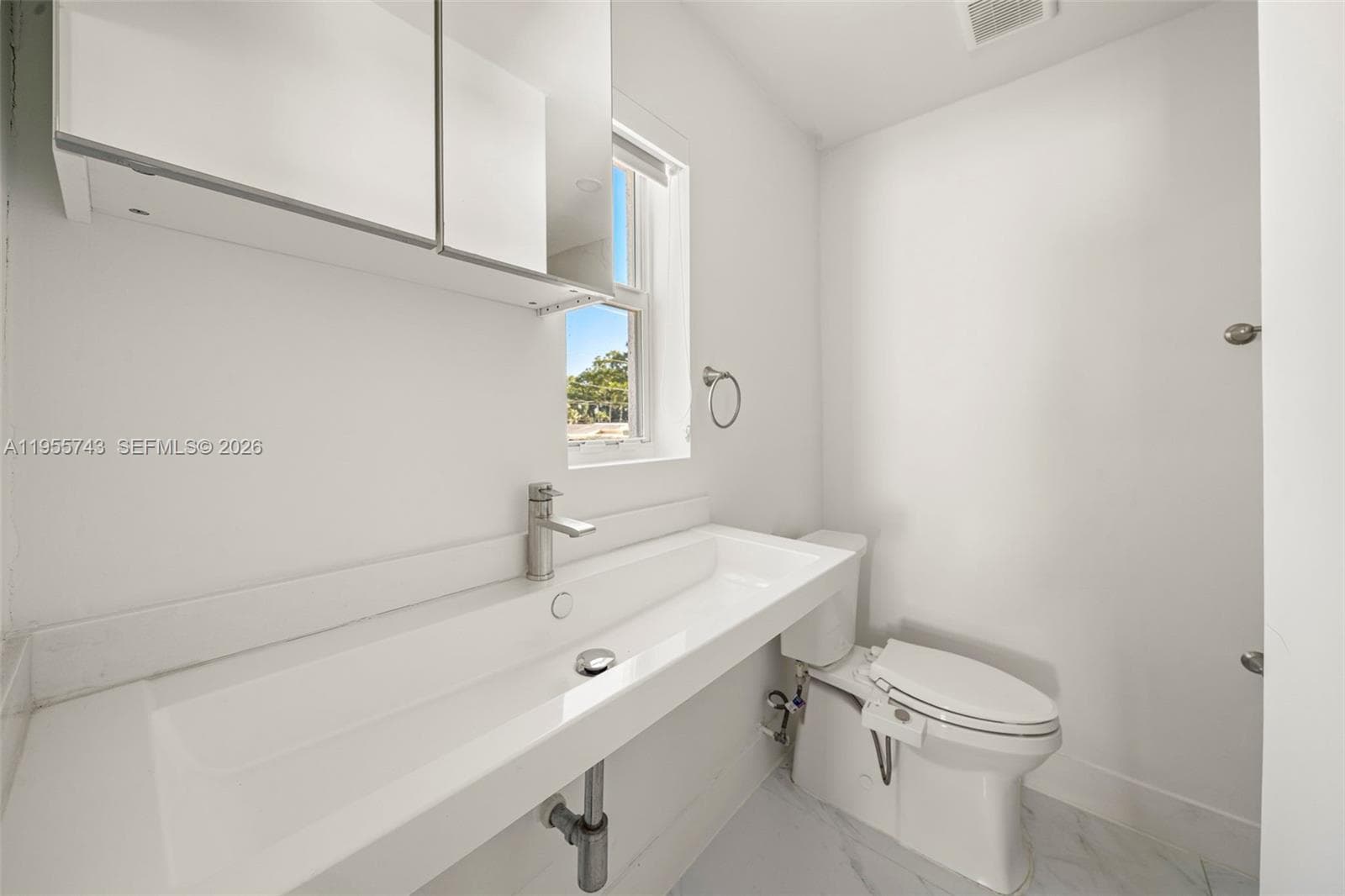 3166 Royal Palm Ave, Miami Beach FL 33140 — 28