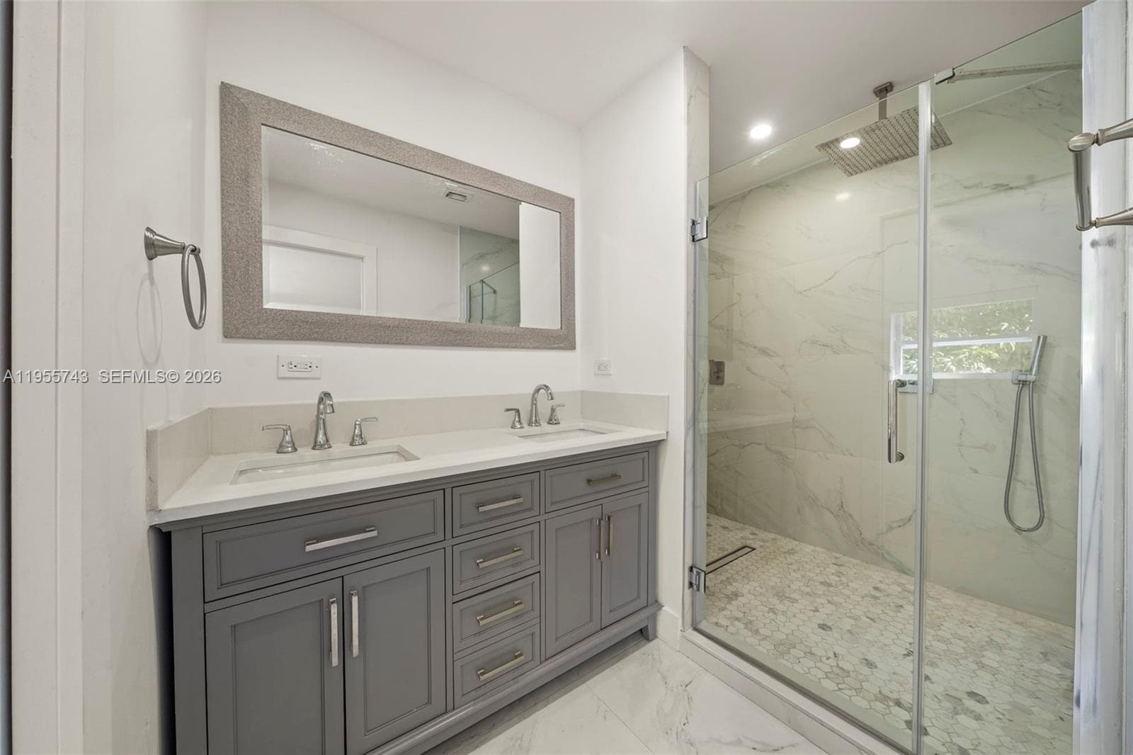 3166 Royal Palm Ave, Miami Beach FL 33140 — 20