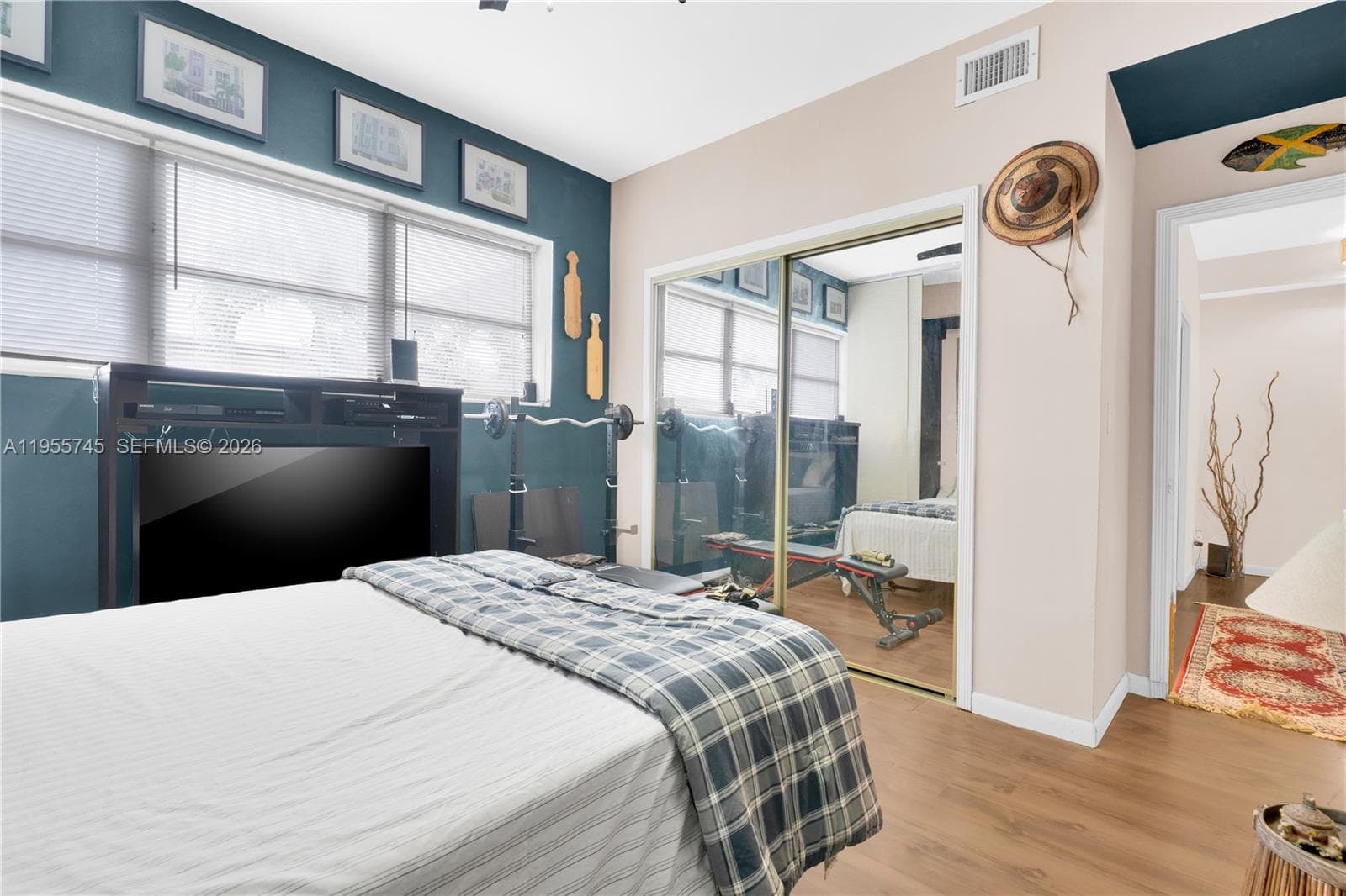 200 S Shore Dr # 12, Miami Beach FL 33141 — 23