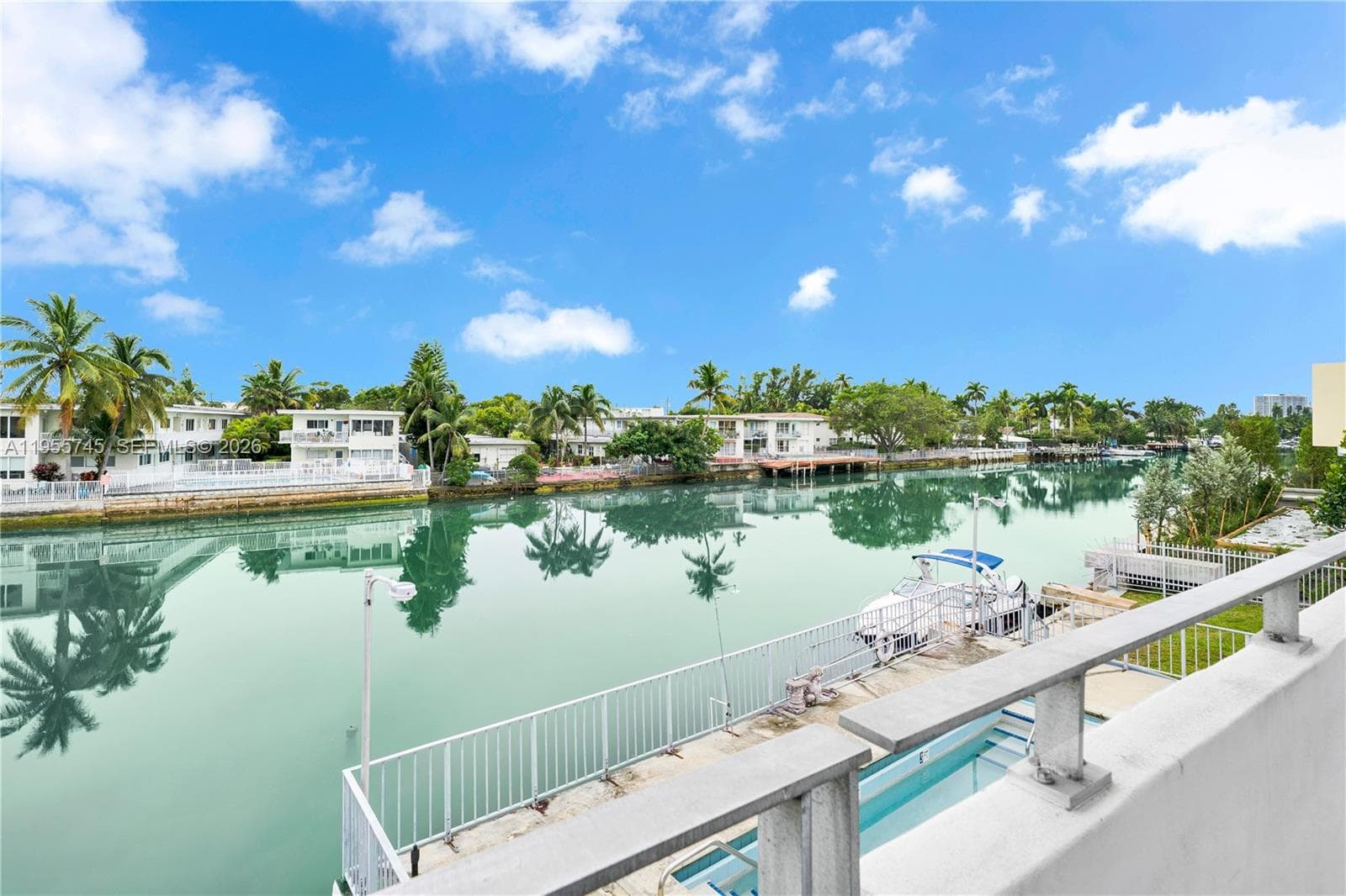 200 S Shore Dr # 12, Miami Beach FL 33141 — 36