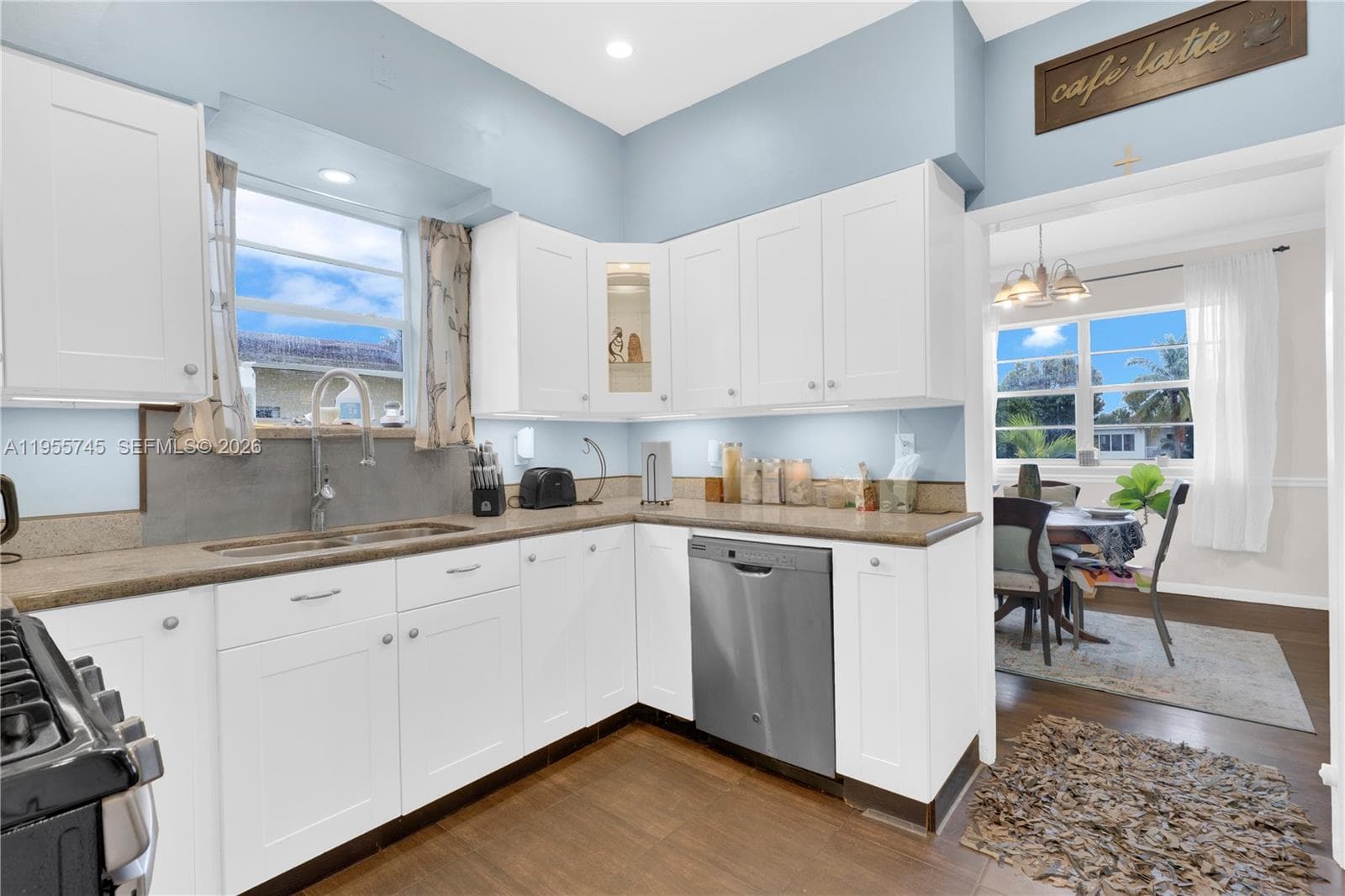 200 S Shore Dr # 12, Miami Beach FL 33141 — 14