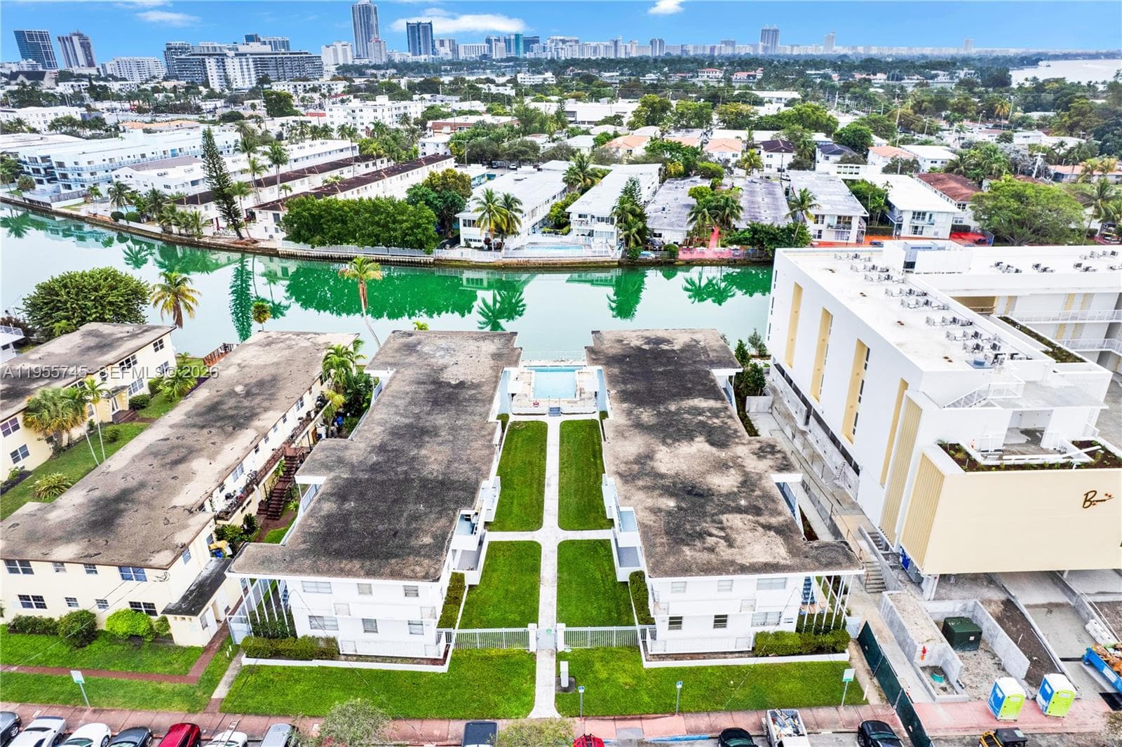 200 S Shore Dr # 12, Miami Beach FL 33141 — 29