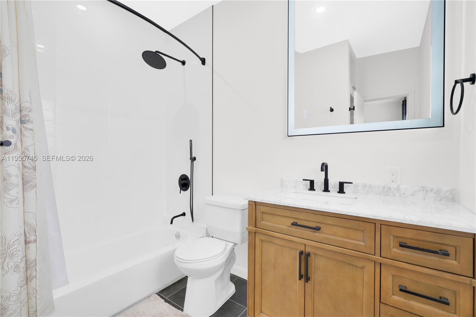 200 S Shore Dr # 12, Miami Beach FL 33141 — 21
