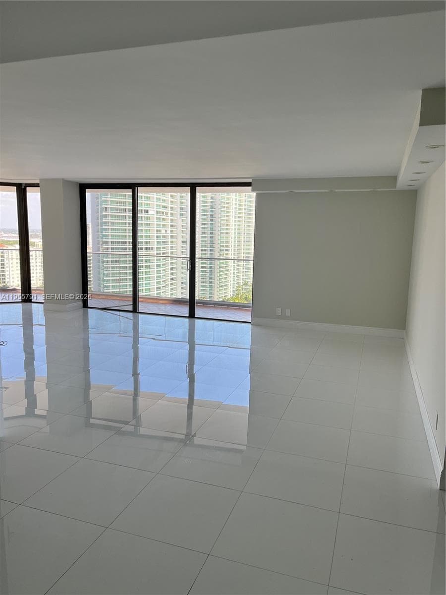 19707 Turnberry Way # 24A, Aventura FL 33180 — 6