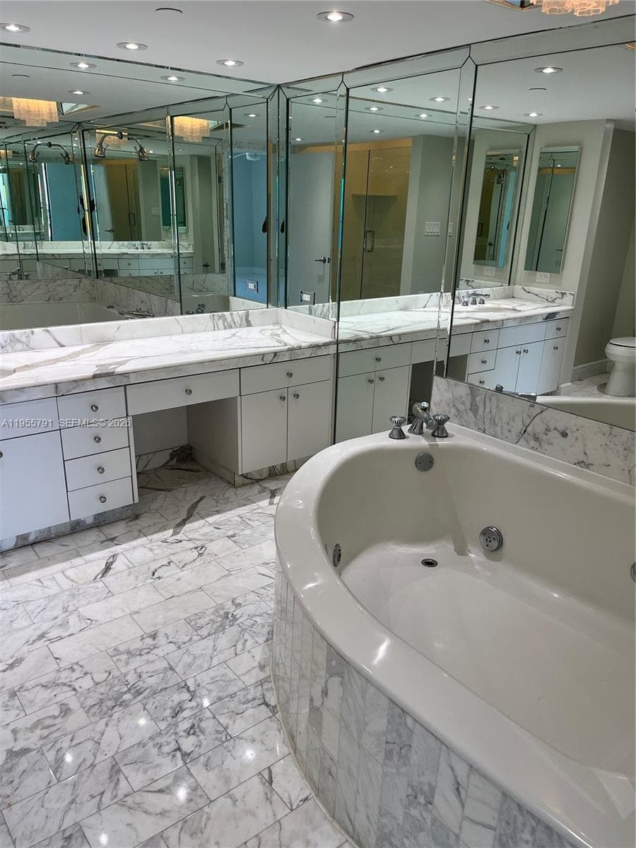 19707 Turnberry Way # 24A, Aventura FL 33180 — 11