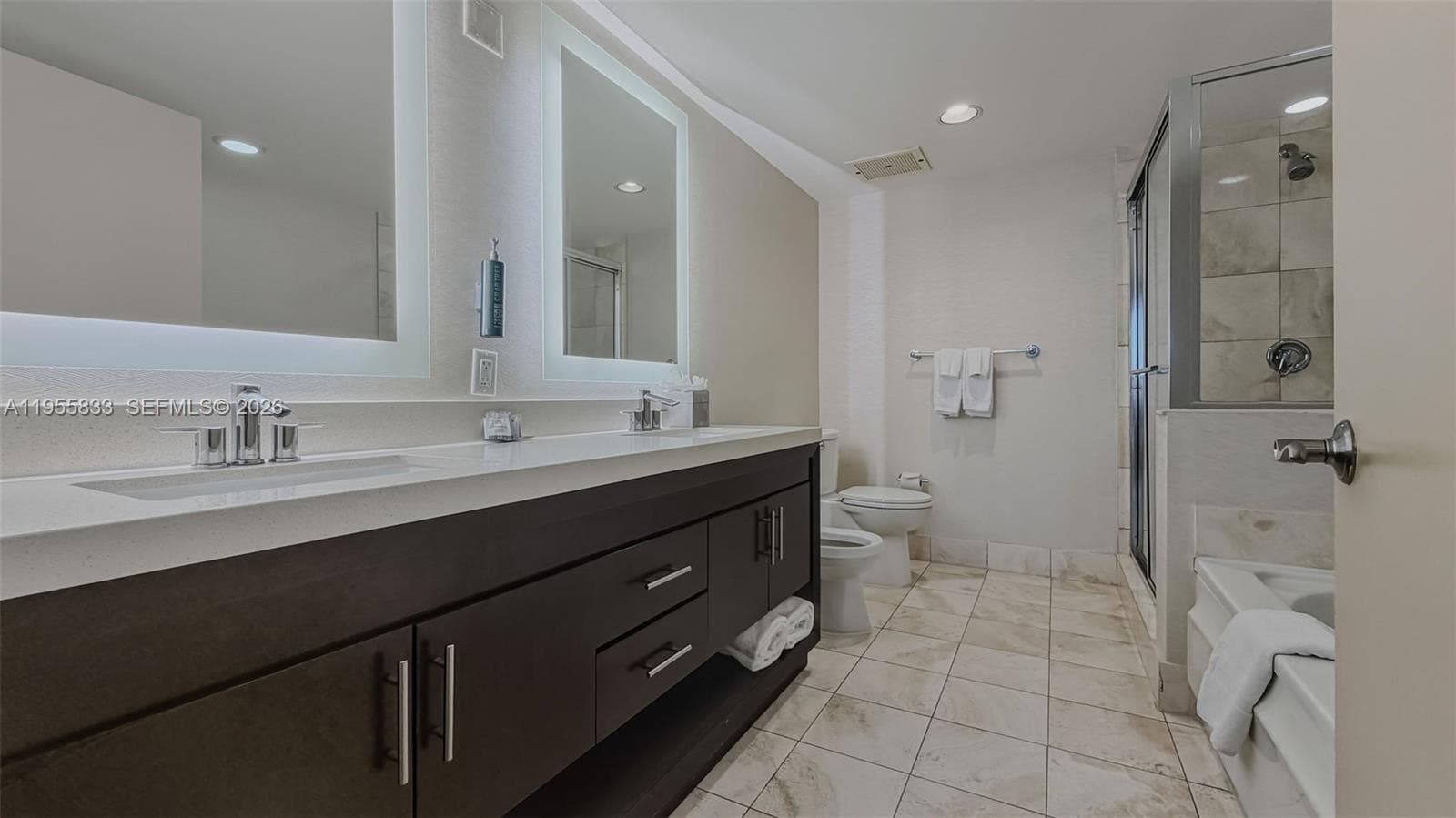 17375 Collins Ave # 2401, Sunny Isles Beach FL 33160 — 24