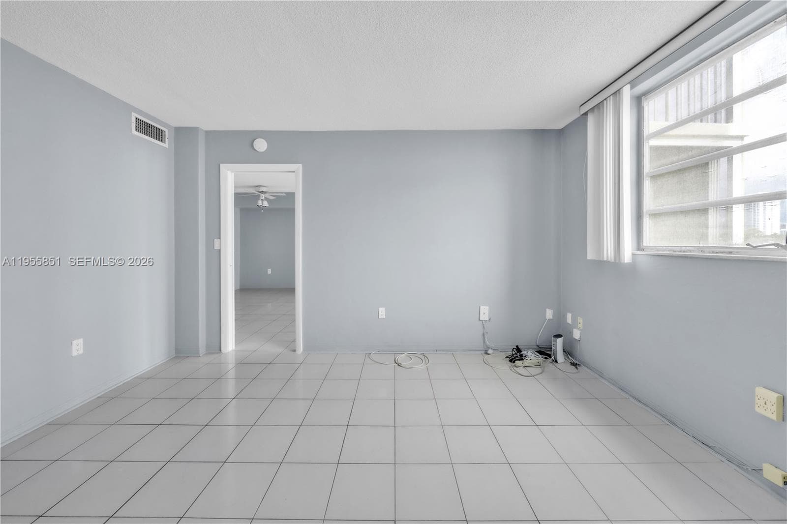 3030 Marcos Dr, Aventura FL 33160 — 20