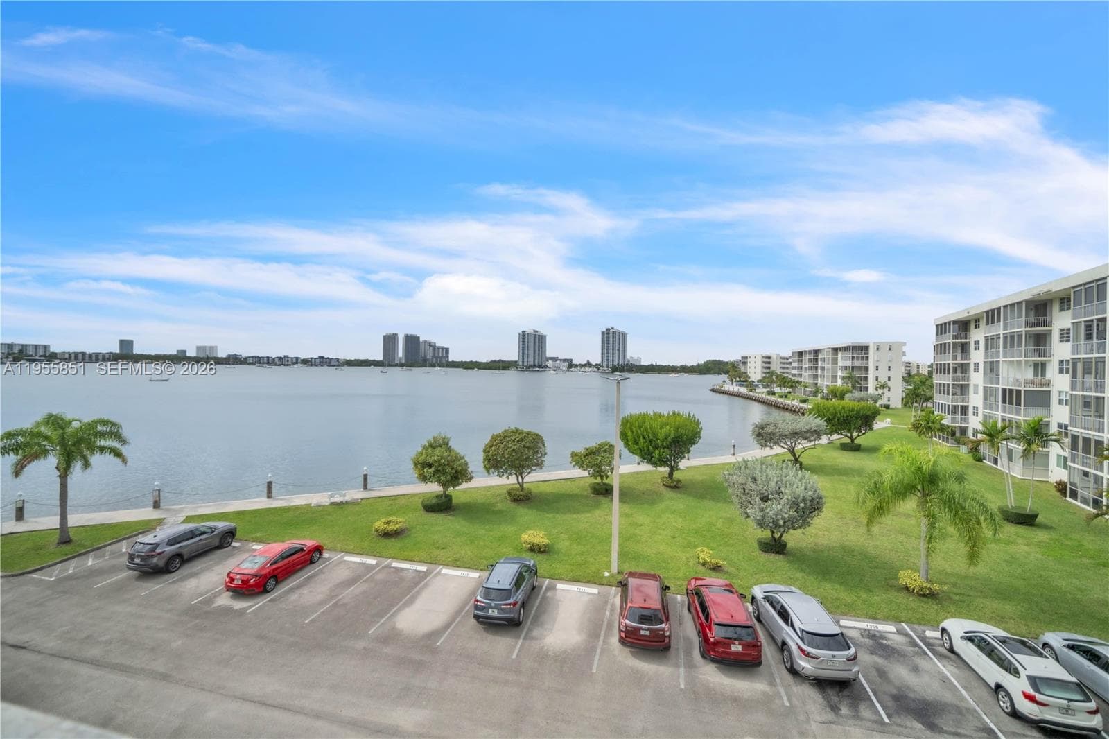 3030 Marcos Dr, Aventura FL 33160 — 30
