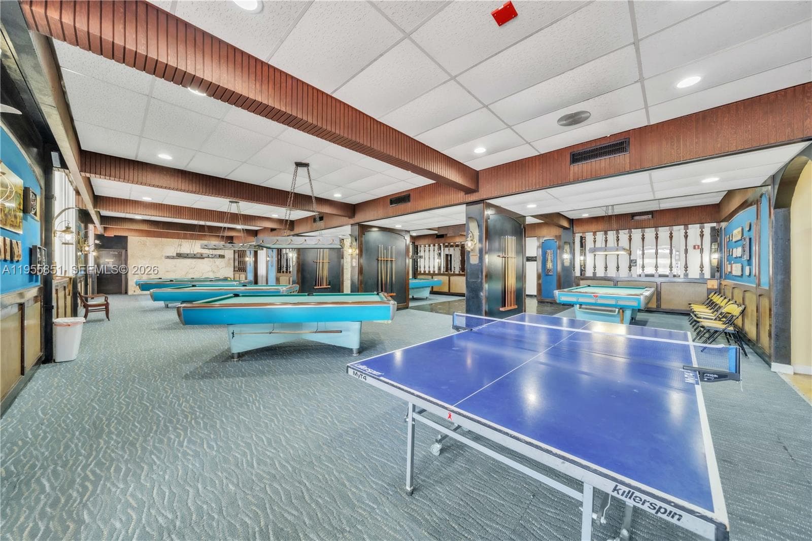 3030 Marcos Dr, Aventura FL 33160 — 35