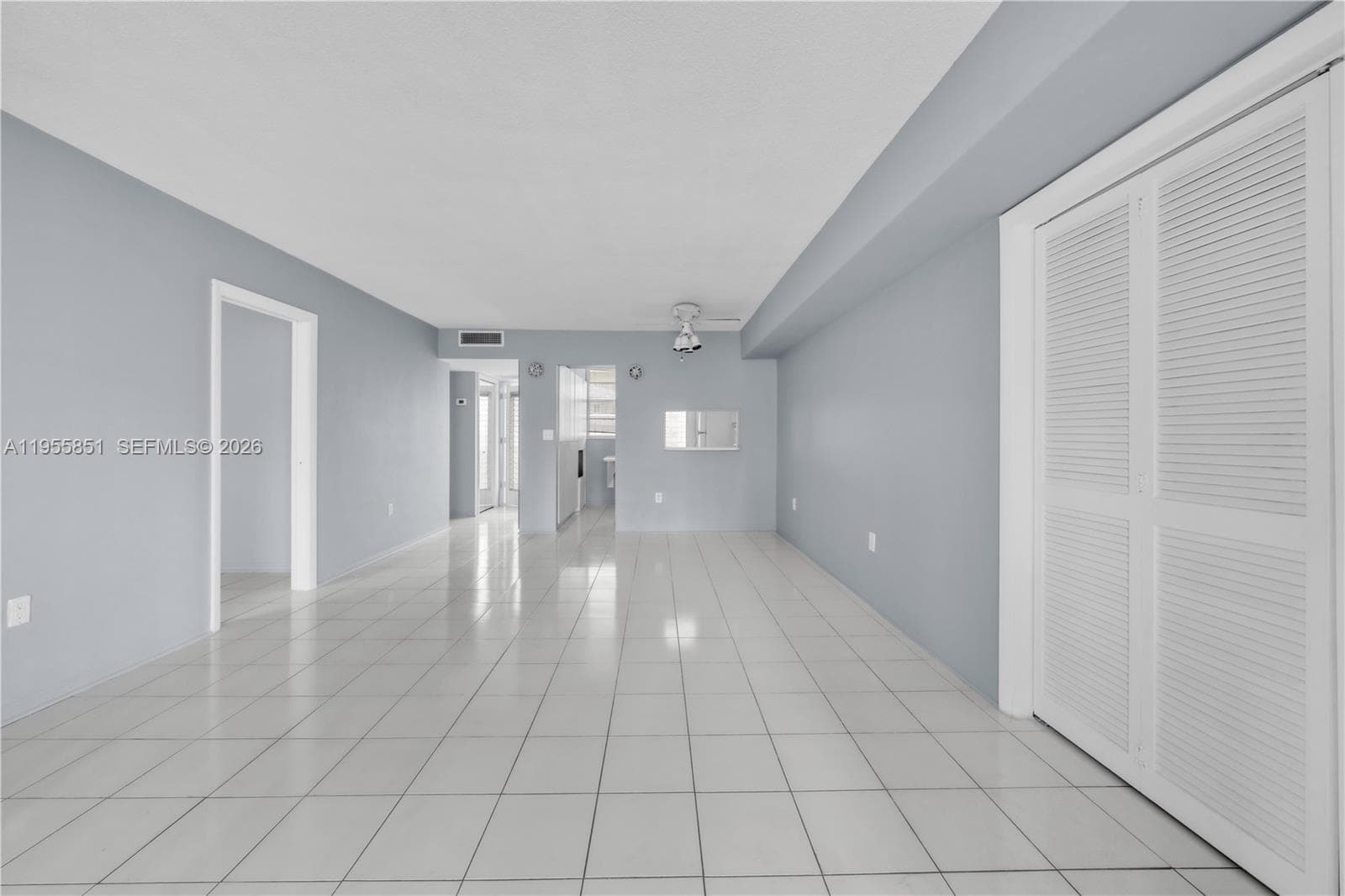 3030 Marcos Dr, Aventura FL 33160 — 8