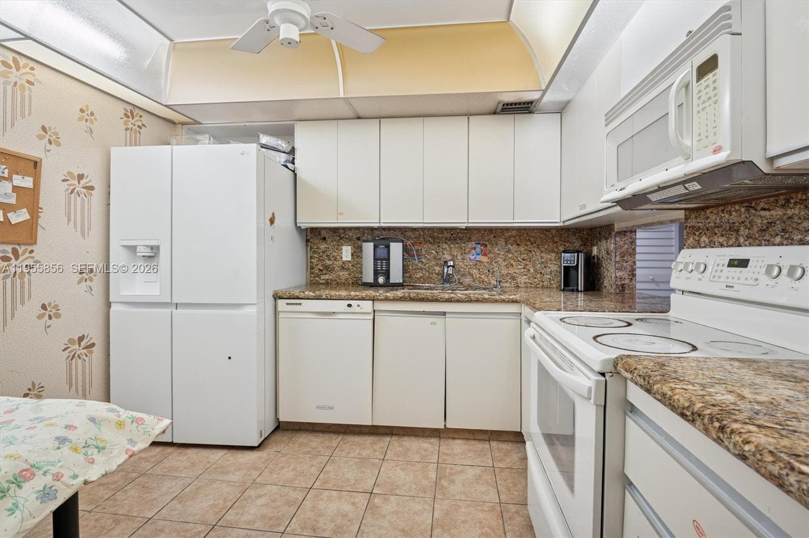 4301 Collins Ave # 202, Miami Beach FL 33140 — 7