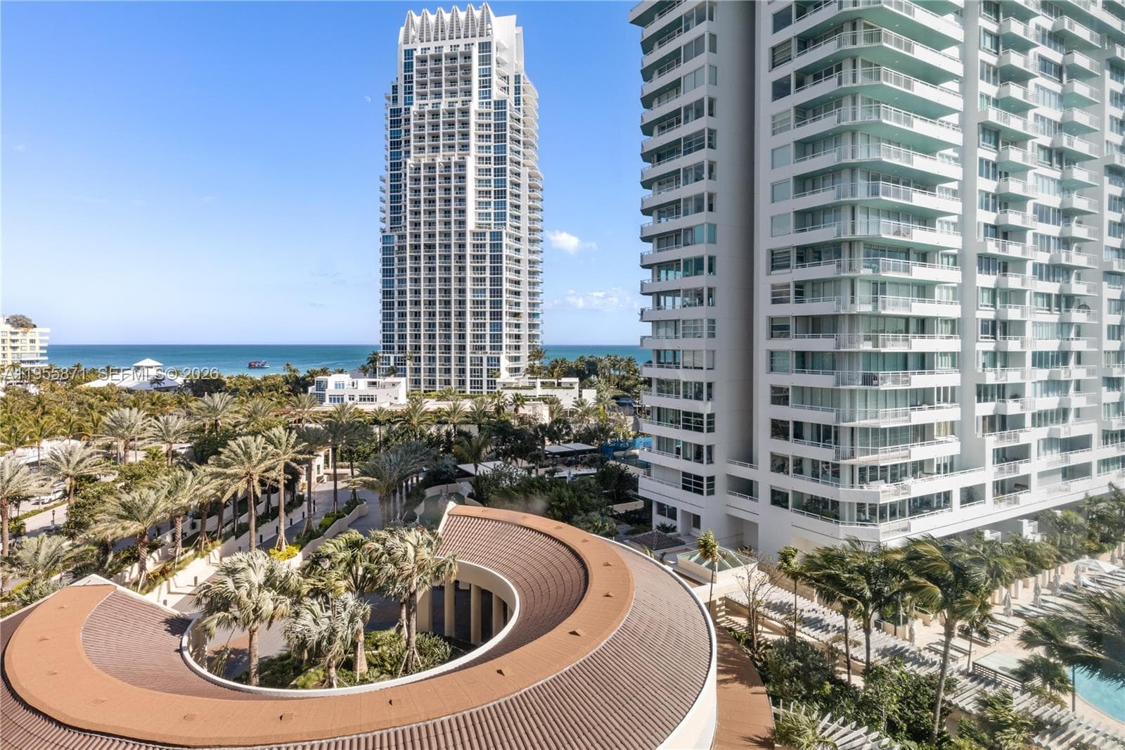 300 S Pointe Dr # 907, Miami Beach FL 33139 — 46