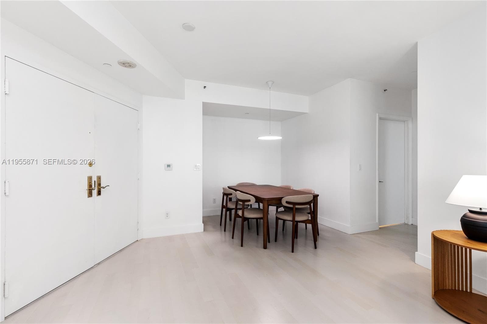 300 S Pointe Dr # 907, Miami Beach FL 33139 — 7