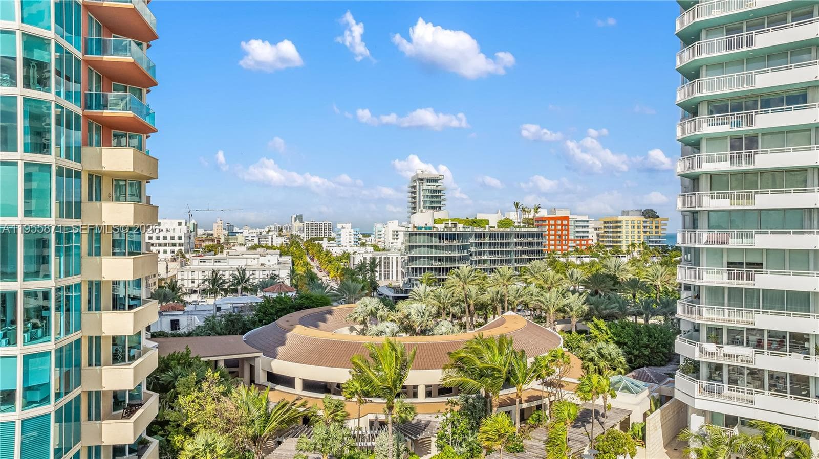 300 S Pointe Dr # 907, Miami Beach FL 33139 — 36