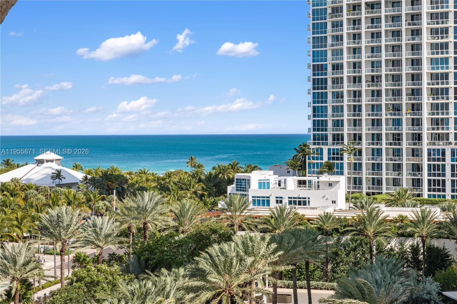 300 S Pointe Dr # 907, Miami Beach FL 33139 — 41