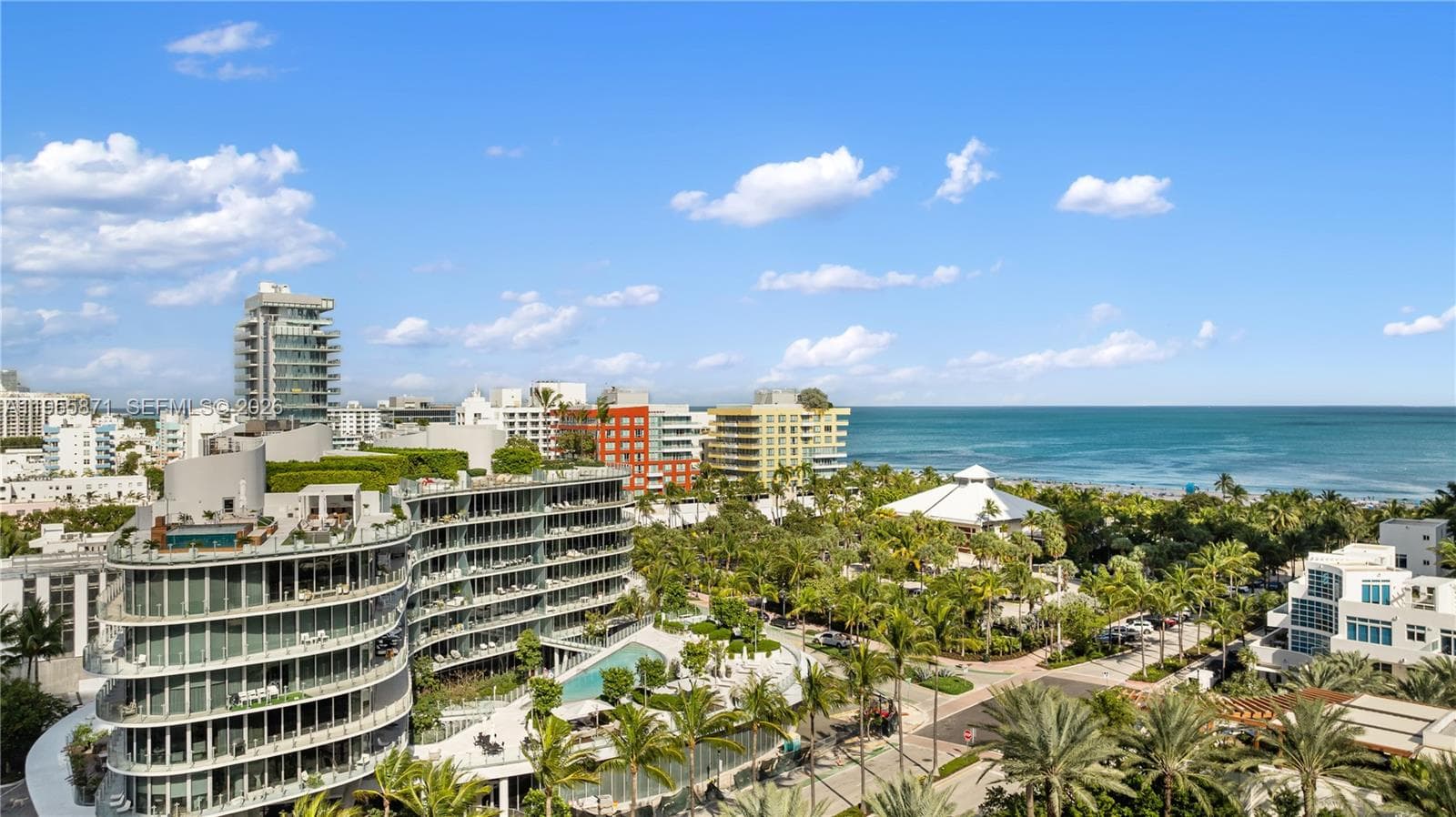 300 S Pointe Dr # 907, Miami Beach FL 33139 — 37