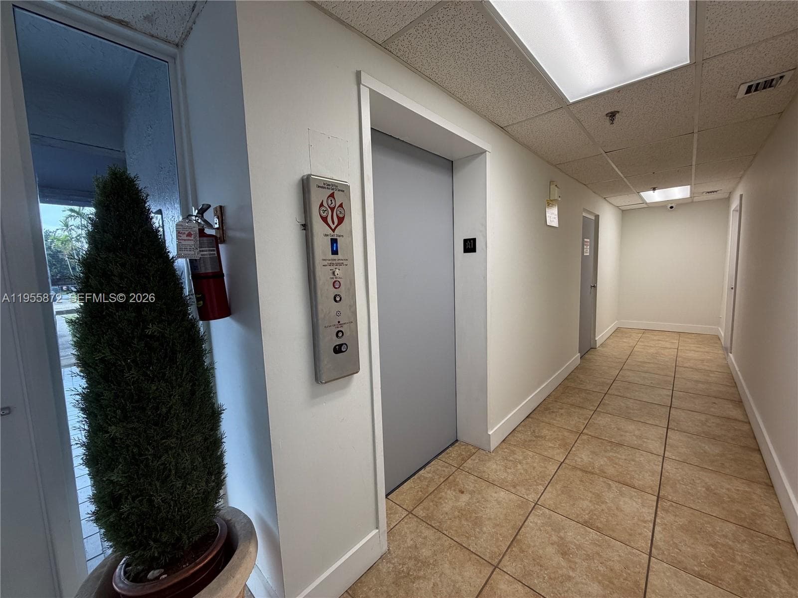 600 NW 35th Ave # 201, Miami FL 33125 — 6