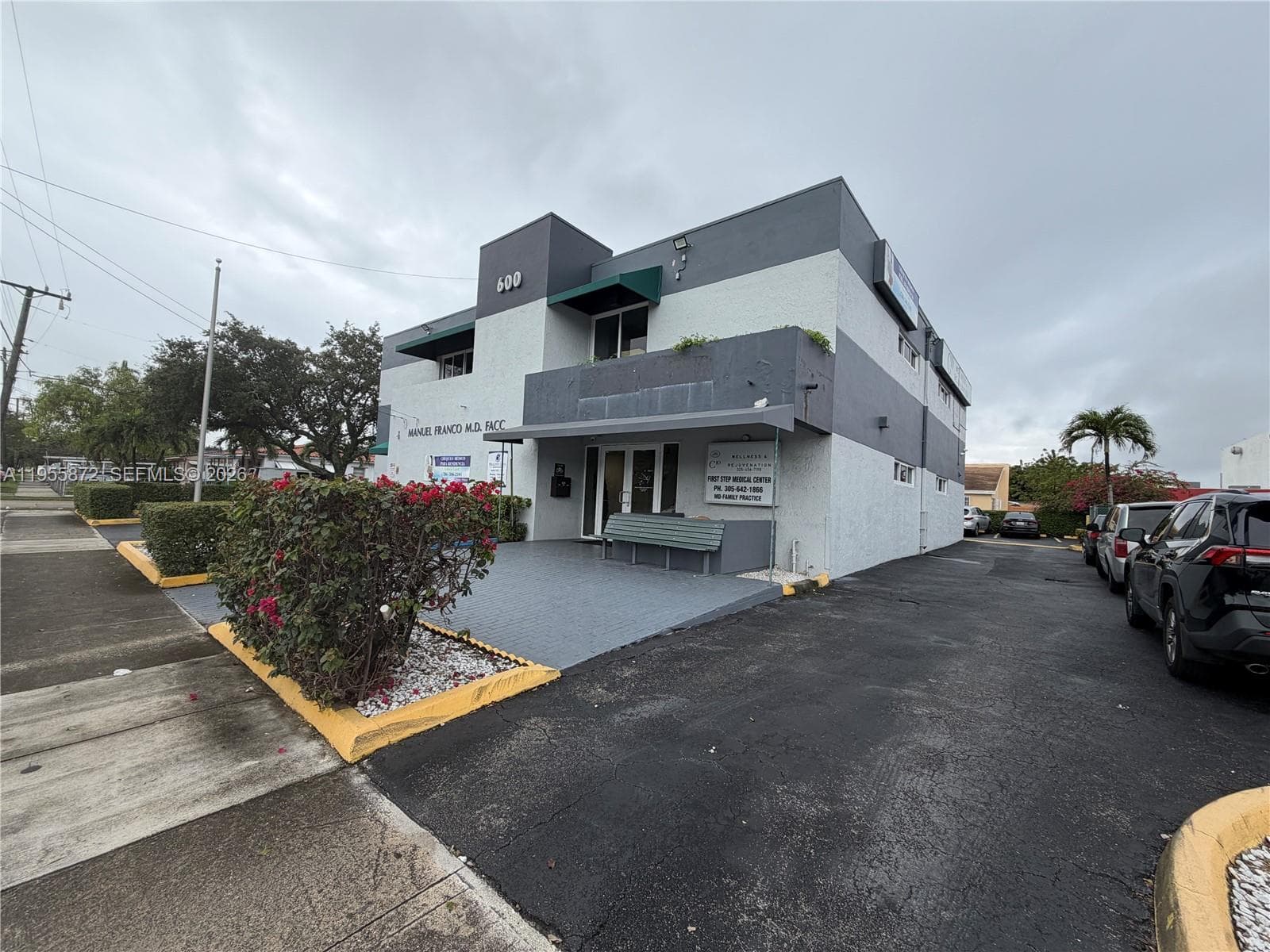 600 NW 35th Ave # 201, Miami FL 33125 — 3