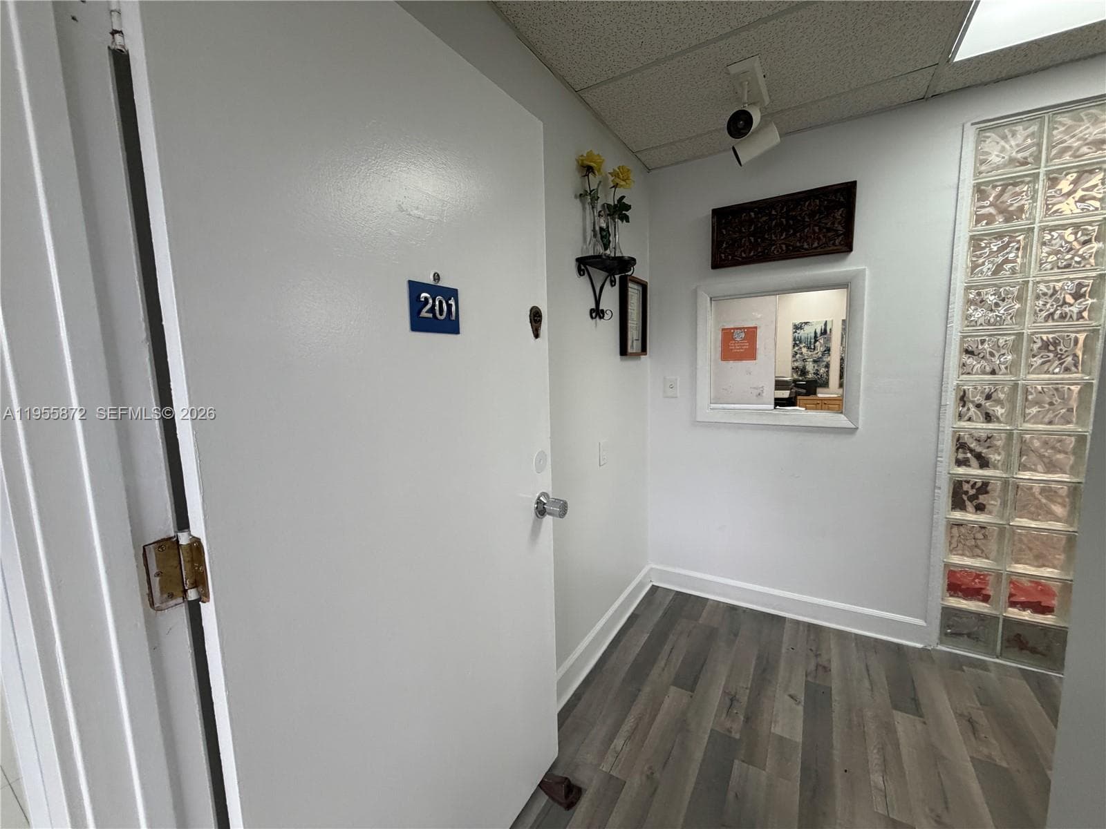 600 NW 35th Ave # 201, Miami FL 33125 — 9