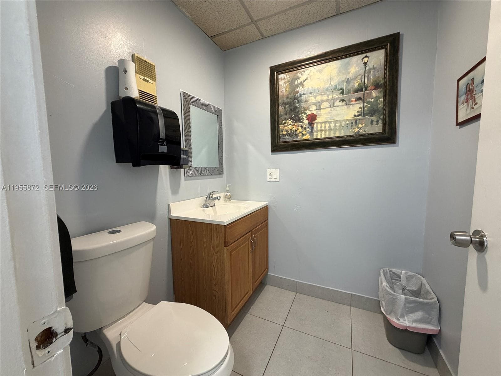 600 NW 35th Ave # 201, Miami FL 33125 — 21