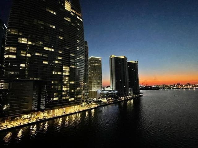 465 Brickell Avenue # 1201, Miami FL 33131 — 30