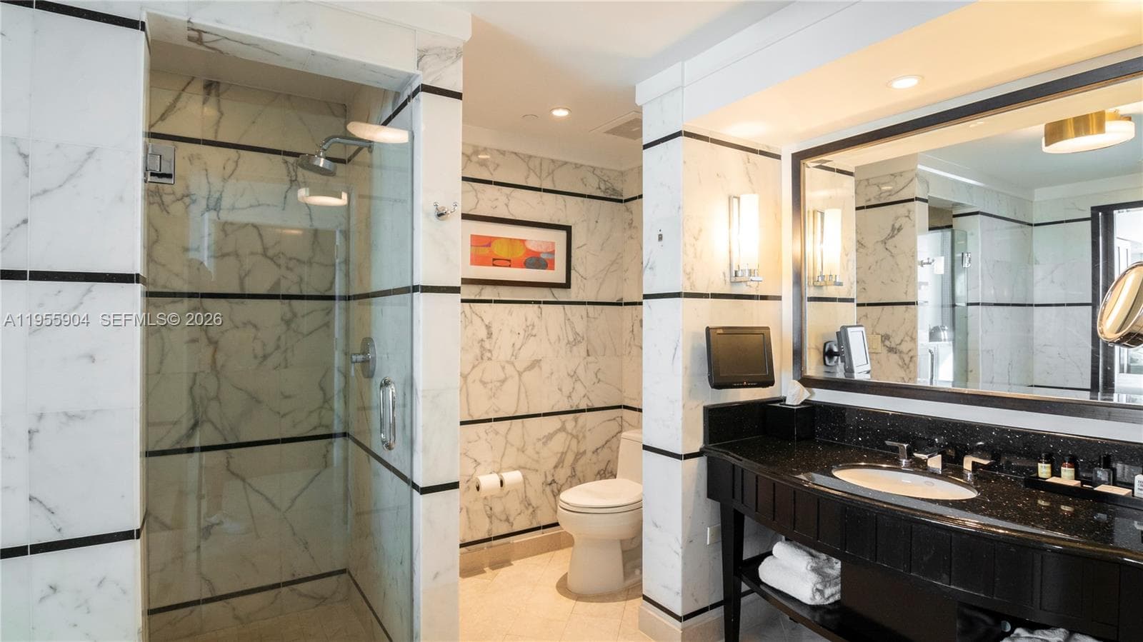 4391 Collins Ave, Miami Beach FL 33140 — 27