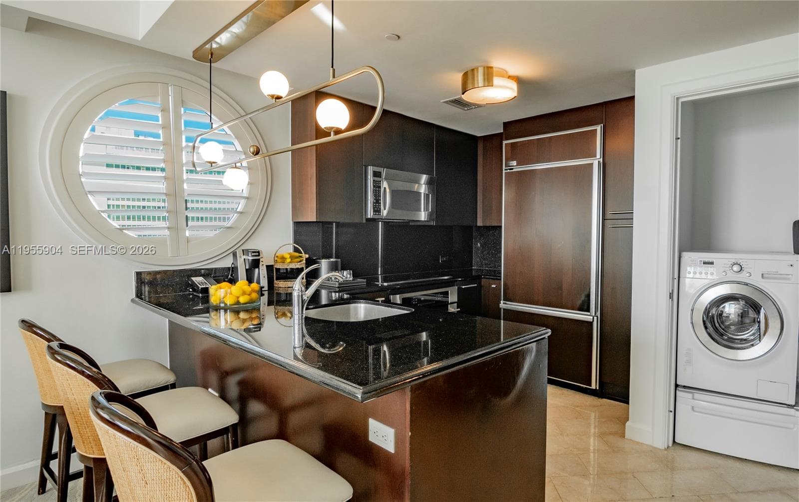 4391 Collins Ave, Miami Beach FL 33140 — 17