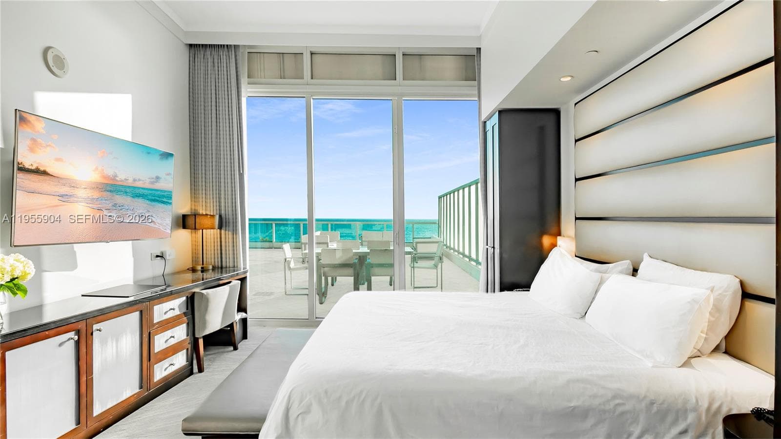4391 Collins Ave, Miami Beach FL 33140 — 18
