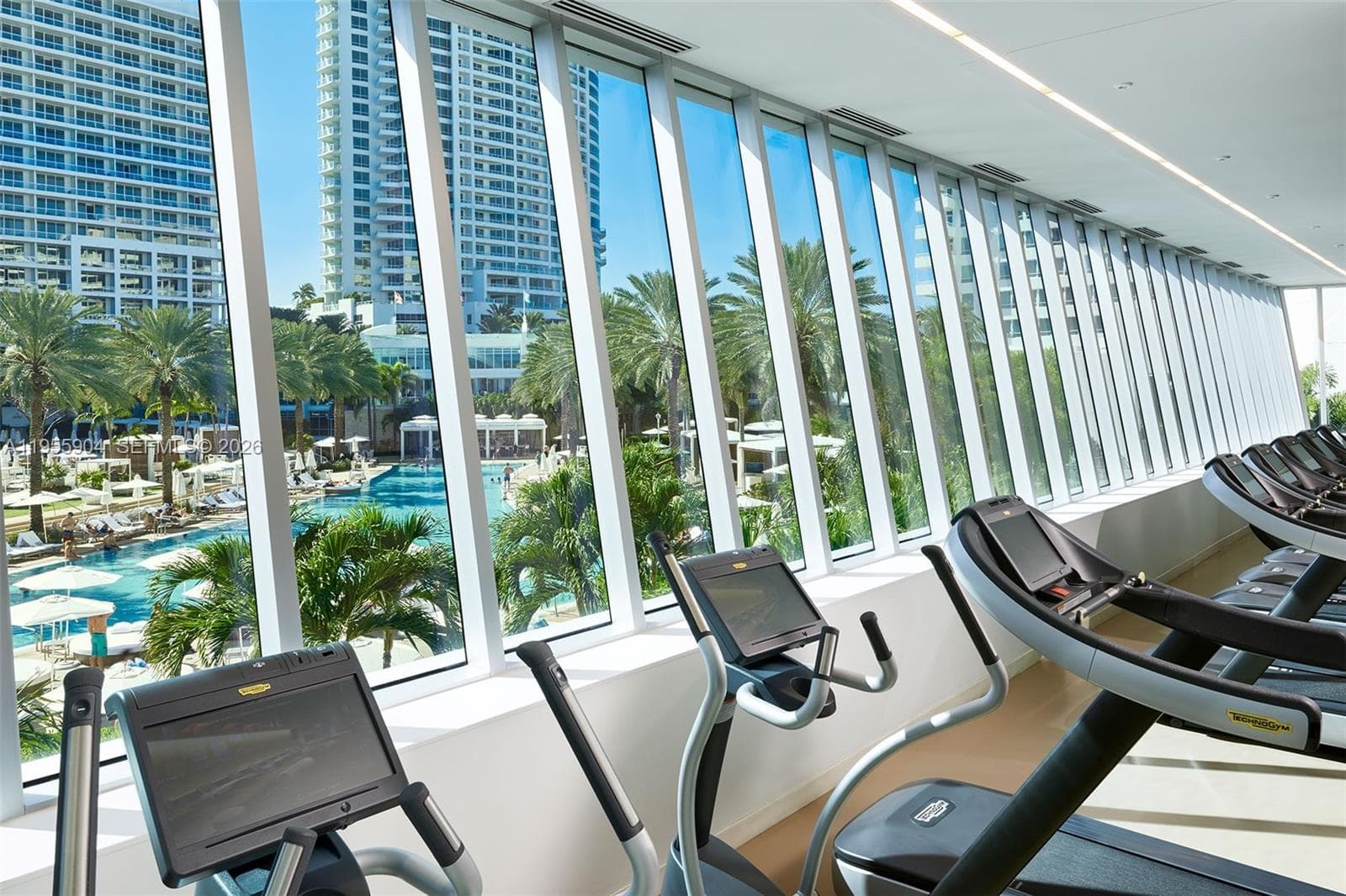 4391 Collins Ave, Miami Beach FL 33140 — 55