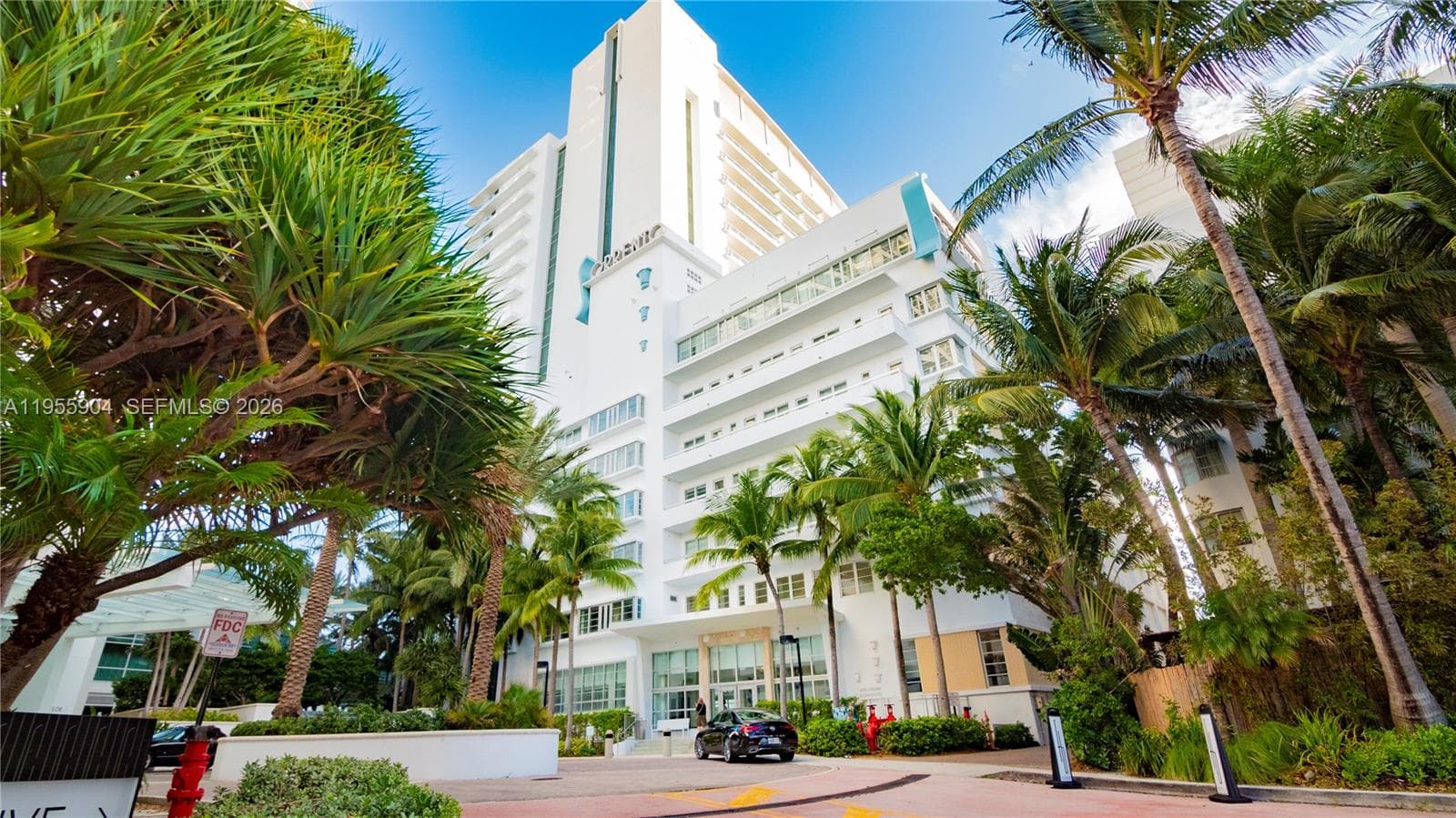4391 Collins Ave, Miami Beach FL 33140 — 31