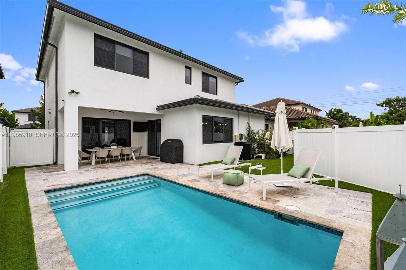 8086 NW 47th Ter, Doral FL 33166 — 47