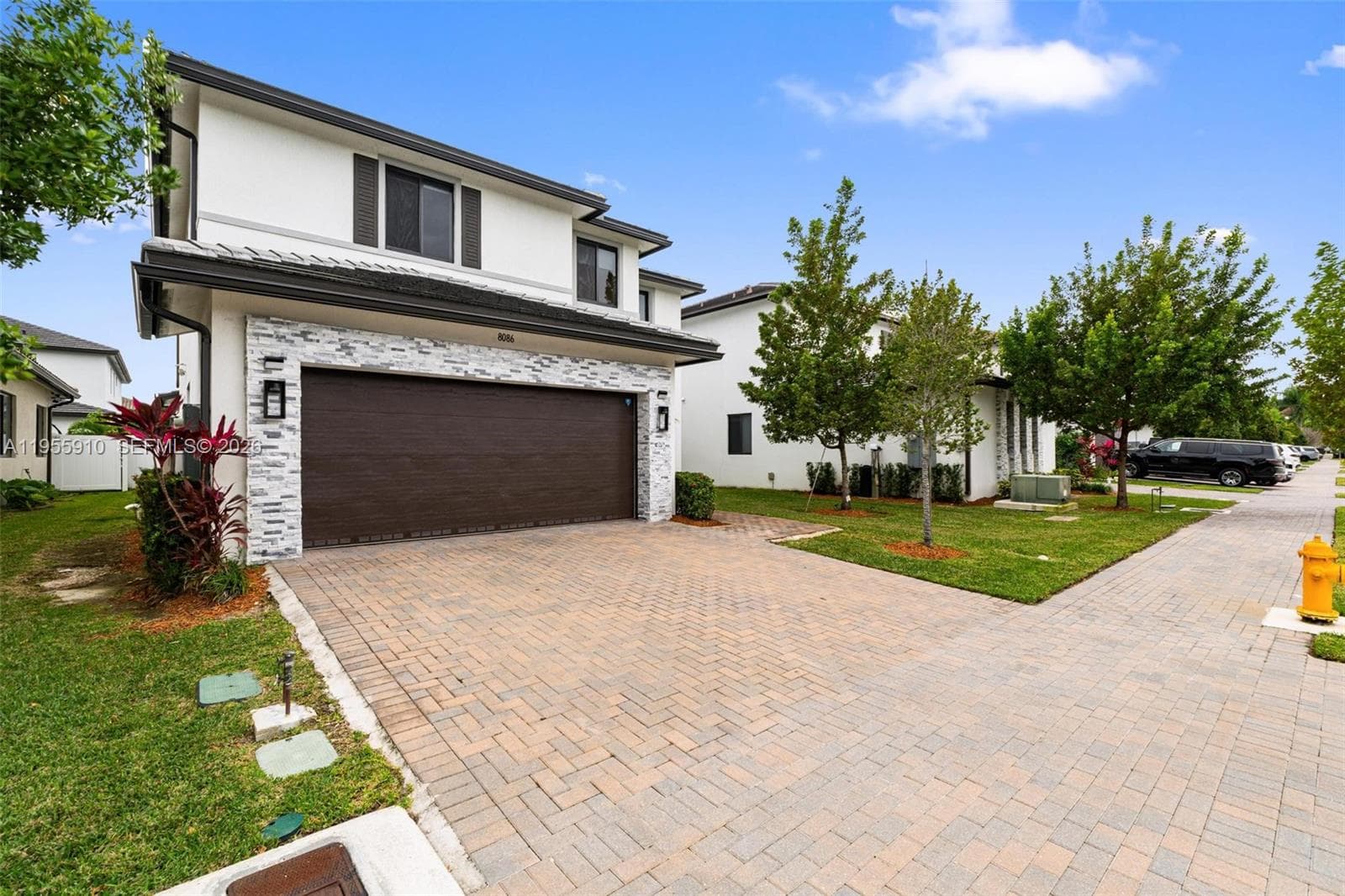 8086 NW 47th Ter, Doral FL 33166 — 1