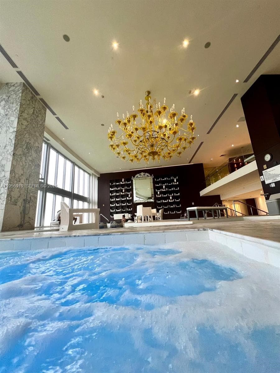 495 Brickell Ave # 3208, Miami FL 33131 — 32