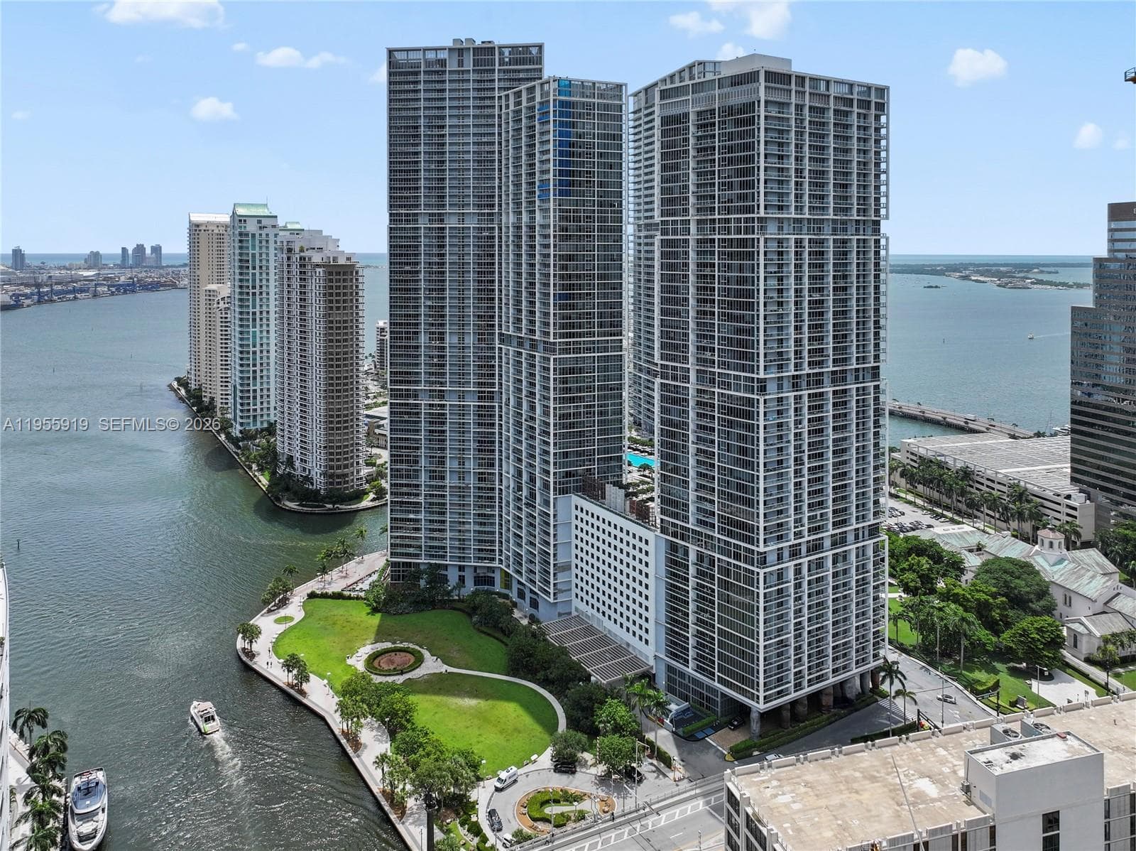 495 Brickell Ave # 3208, Miami FL 33131 — 49