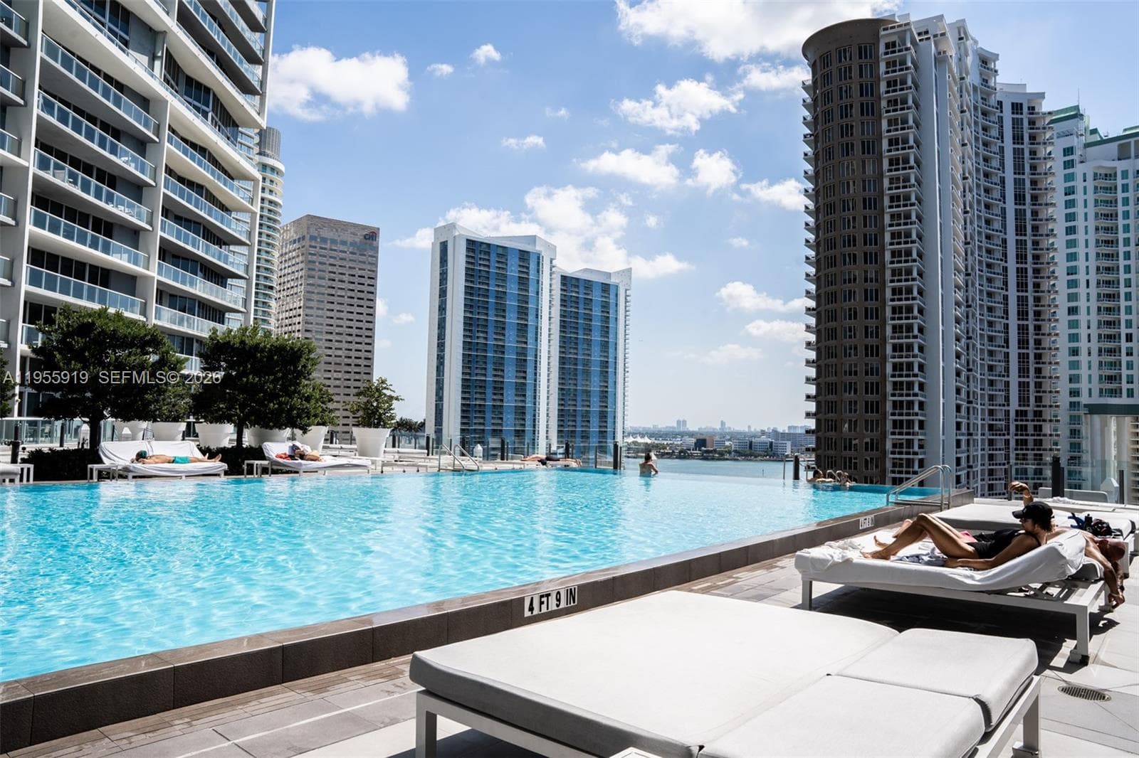 495 Brickell Ave # 3208, Miami FL 33131 — 21
