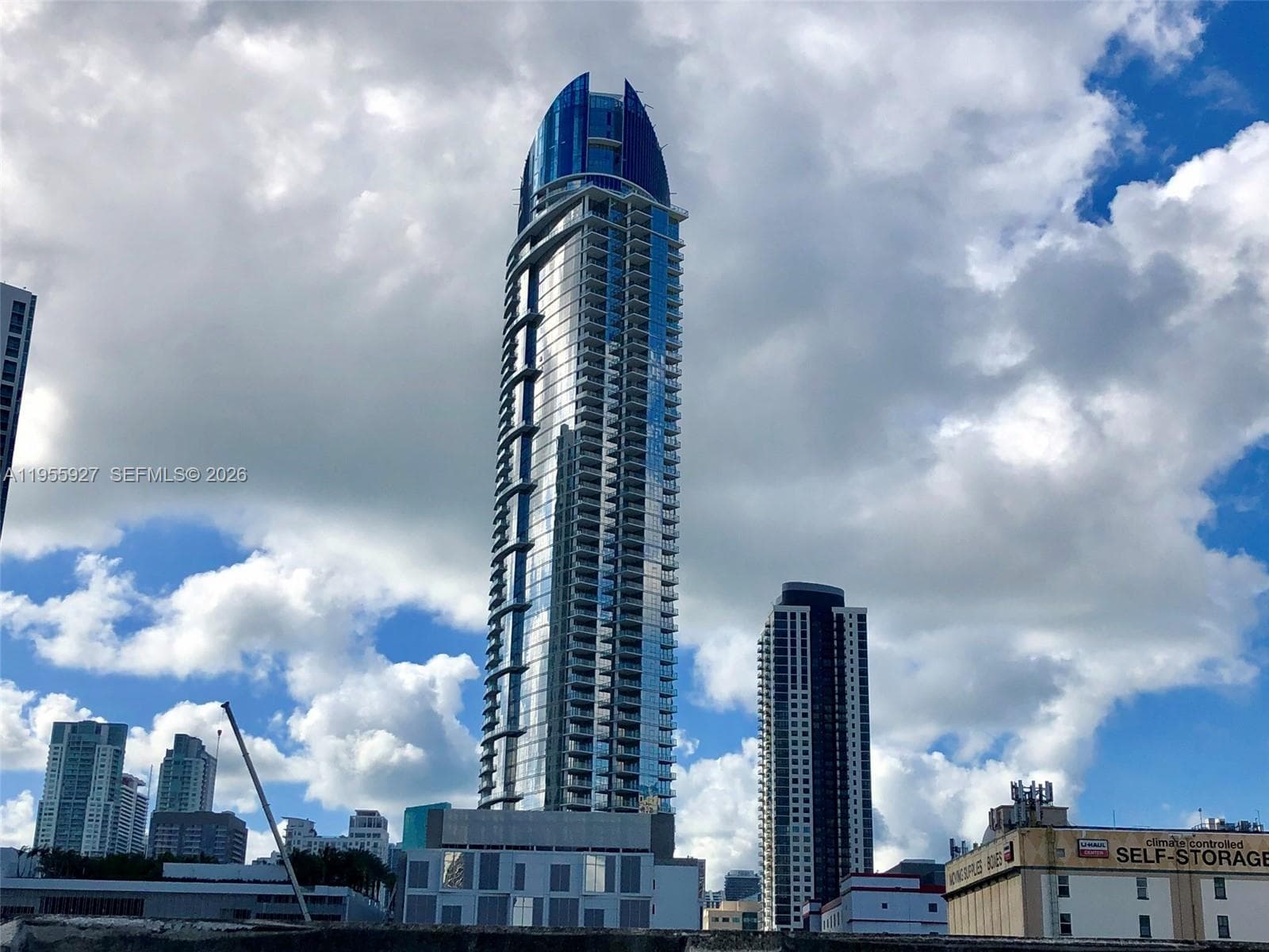 851 NE 1st Ave # 4604, Miami FL 33132 — 53