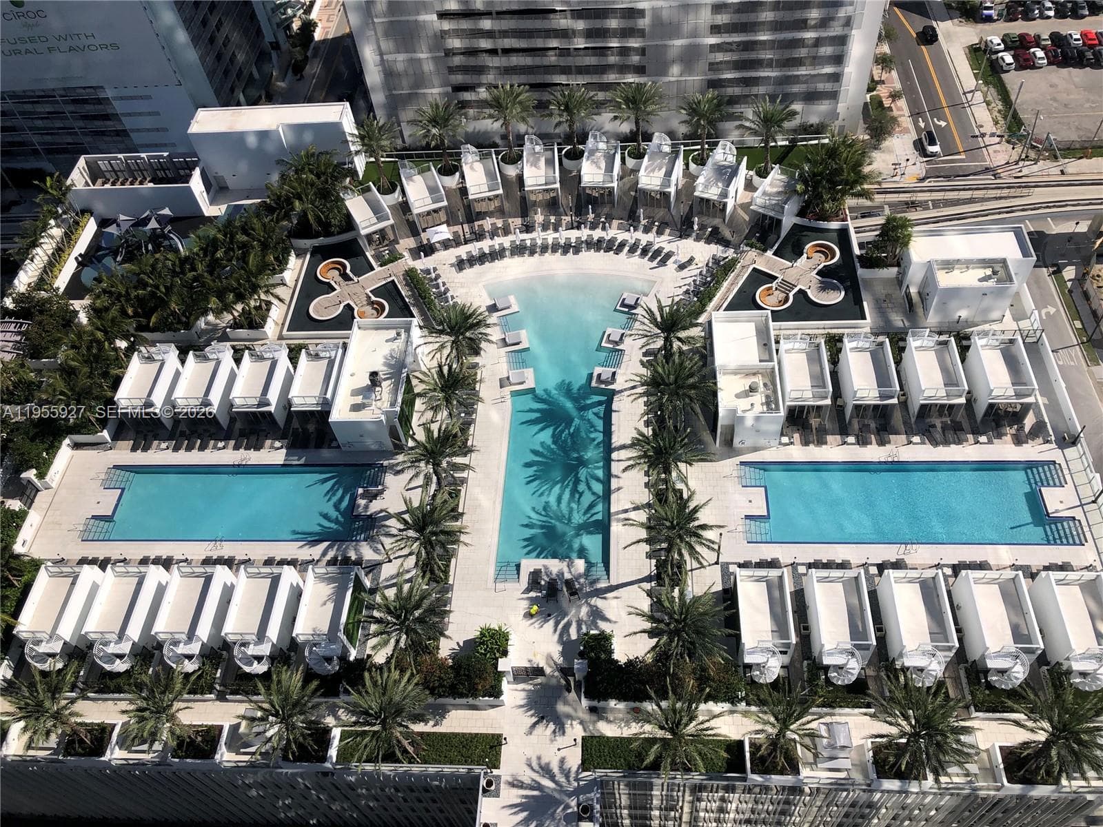 851 NE 1st Ave # 4604, Miami FL 33132 — 26