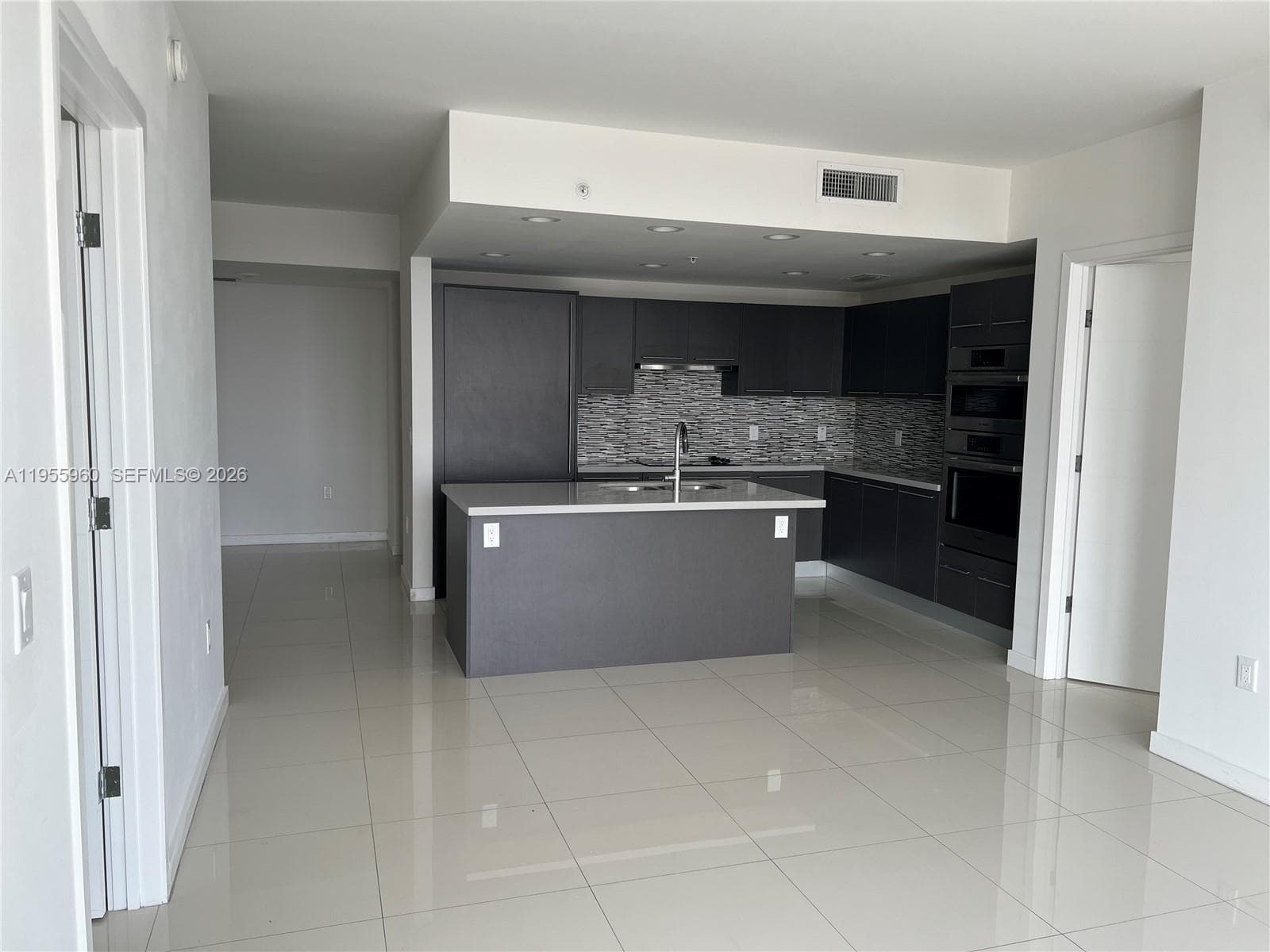 7661 NW 107th Ave # 601, Doral FL 33178 — 2