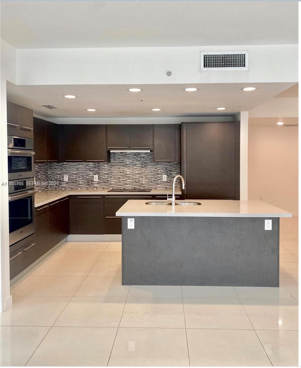 7661 NW 107th Ave # 407, Doral FL 33178 — 3