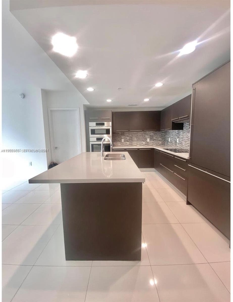 7661 NW 107th Ave # 407, Doral FL 33178 — 10