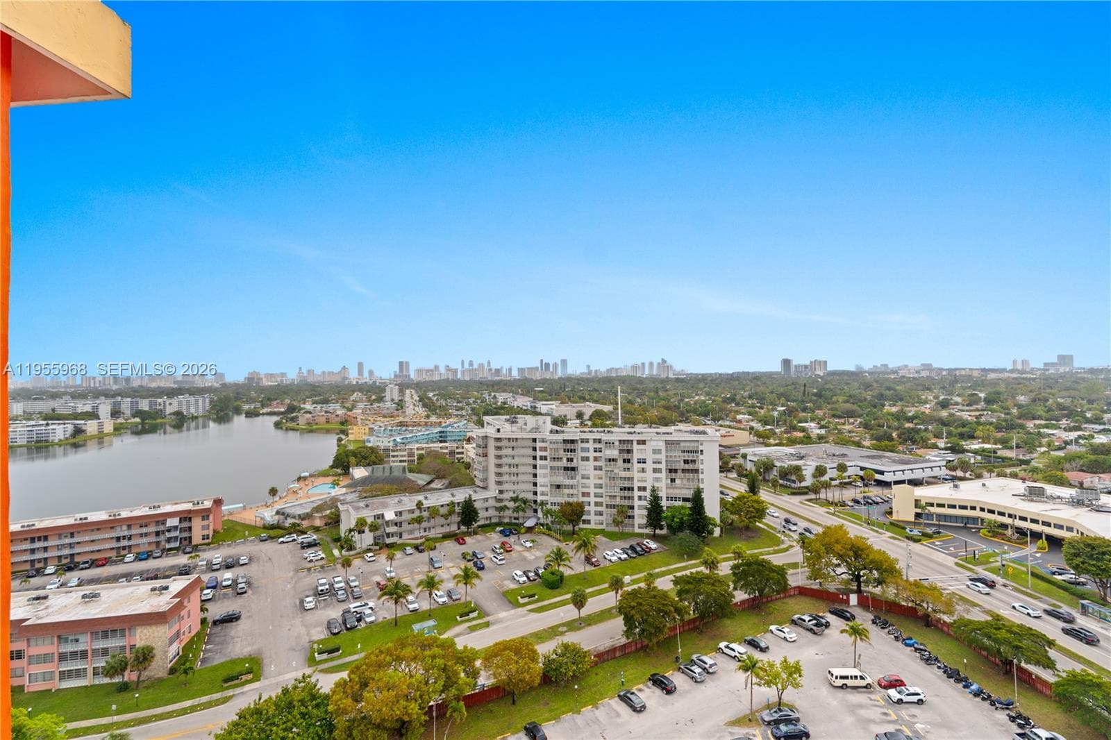1351 NE Miami Gardens Dr, Miami FL 33179 — 27