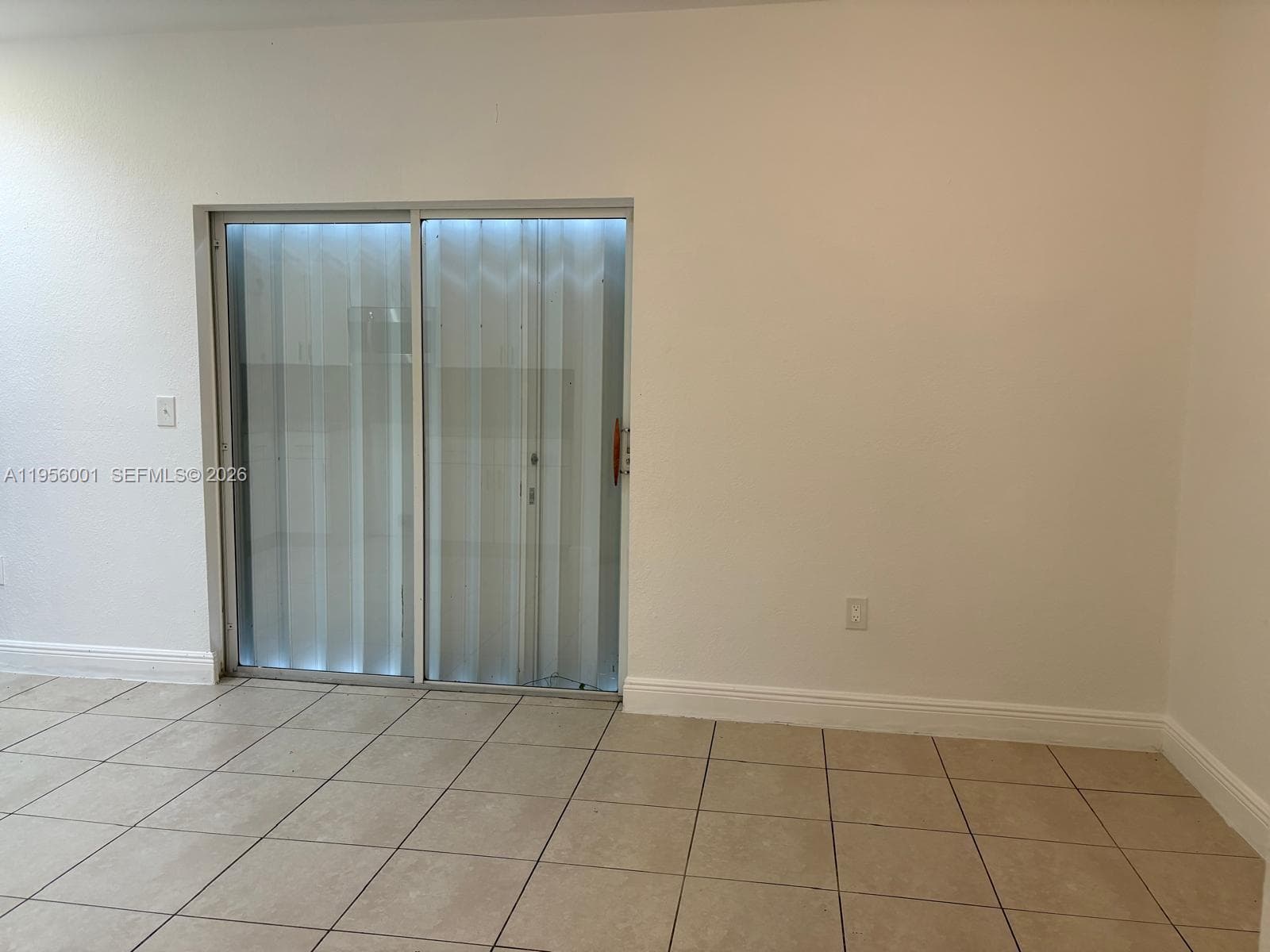 2916 NW 51st St, Miami FL 33142 — 6