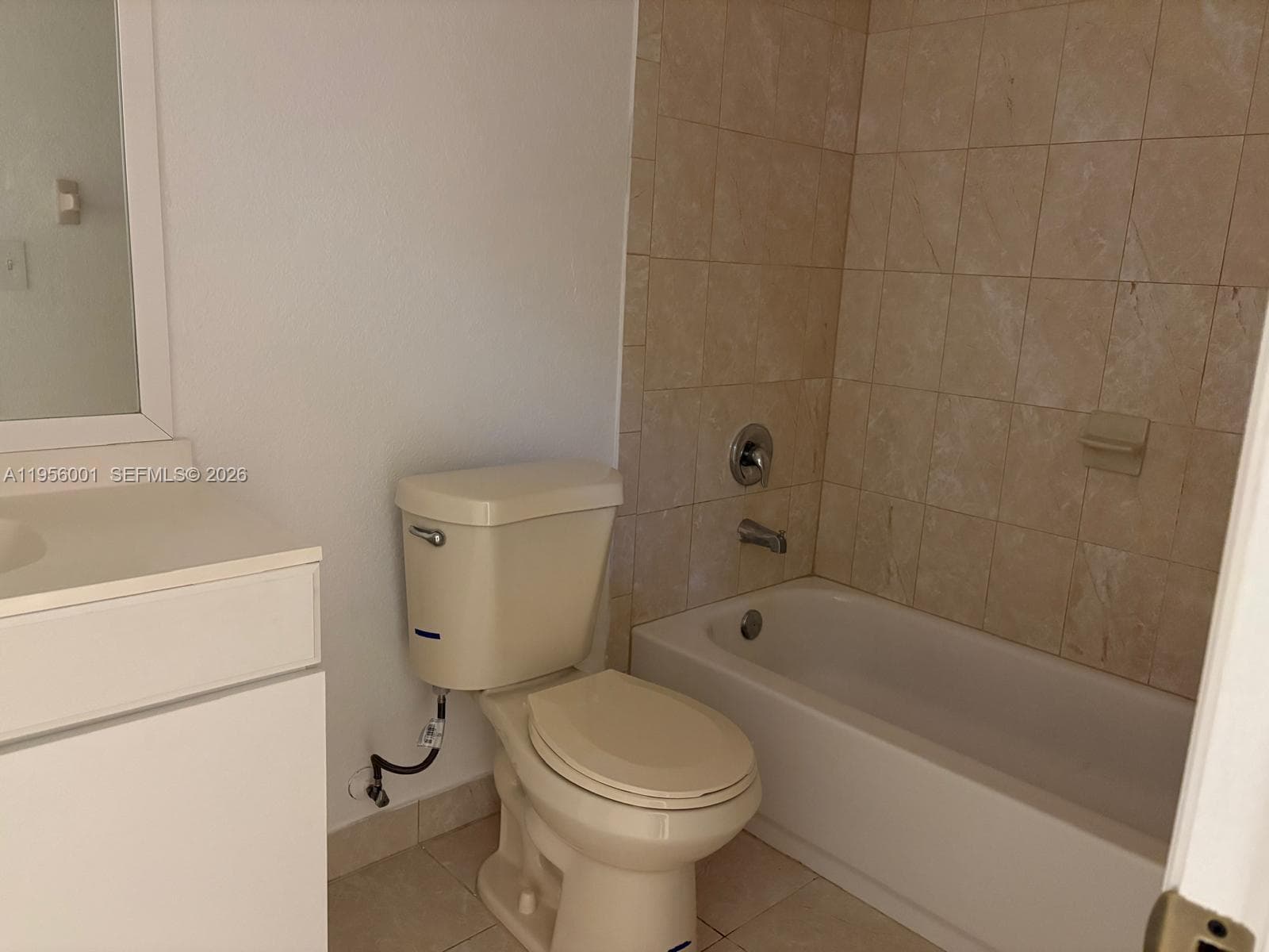 2916 NW 51st St, Miami FL 33142 — 11