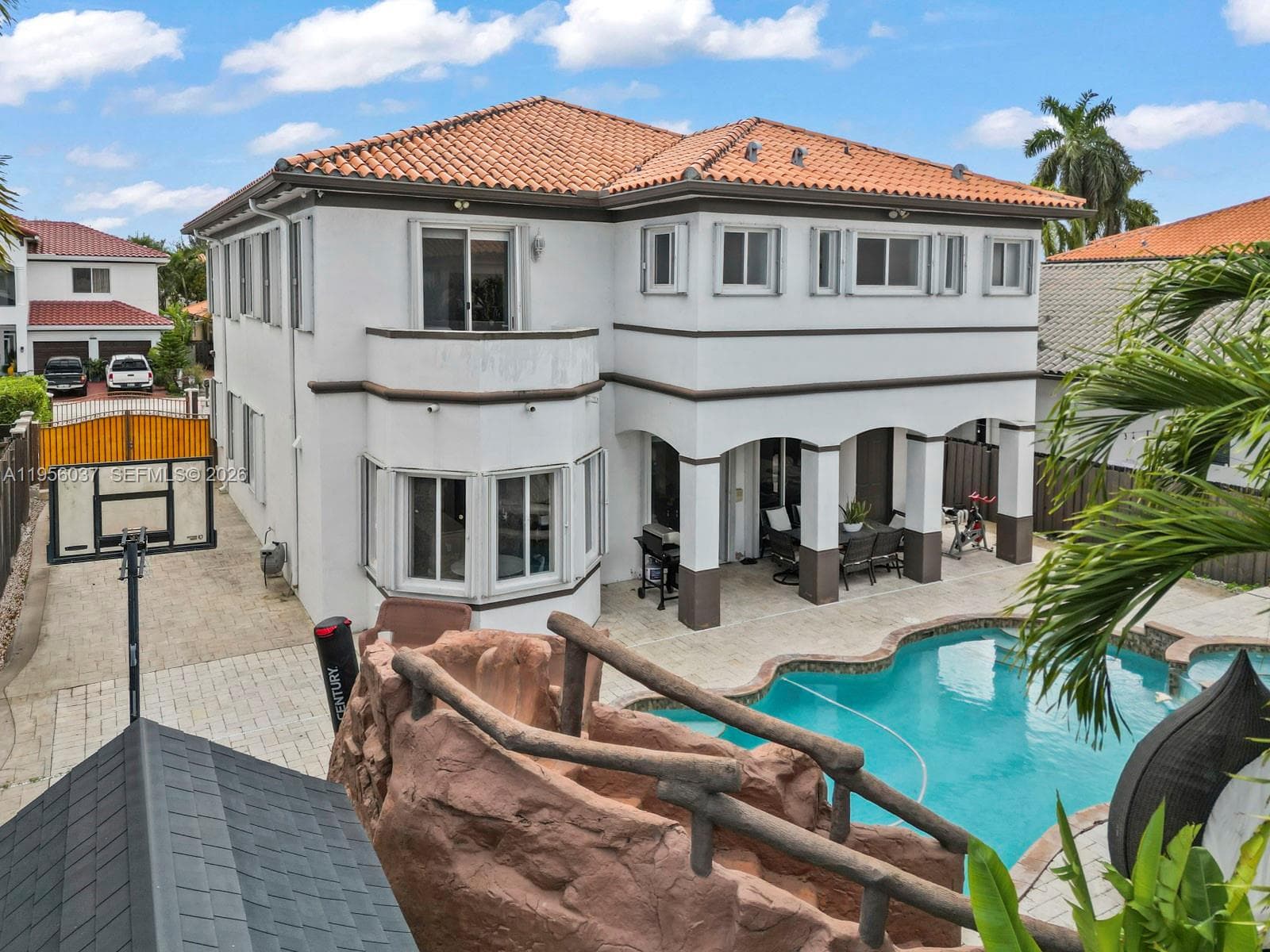 15383 SW 23rd St, Miami FL 33185 — 33