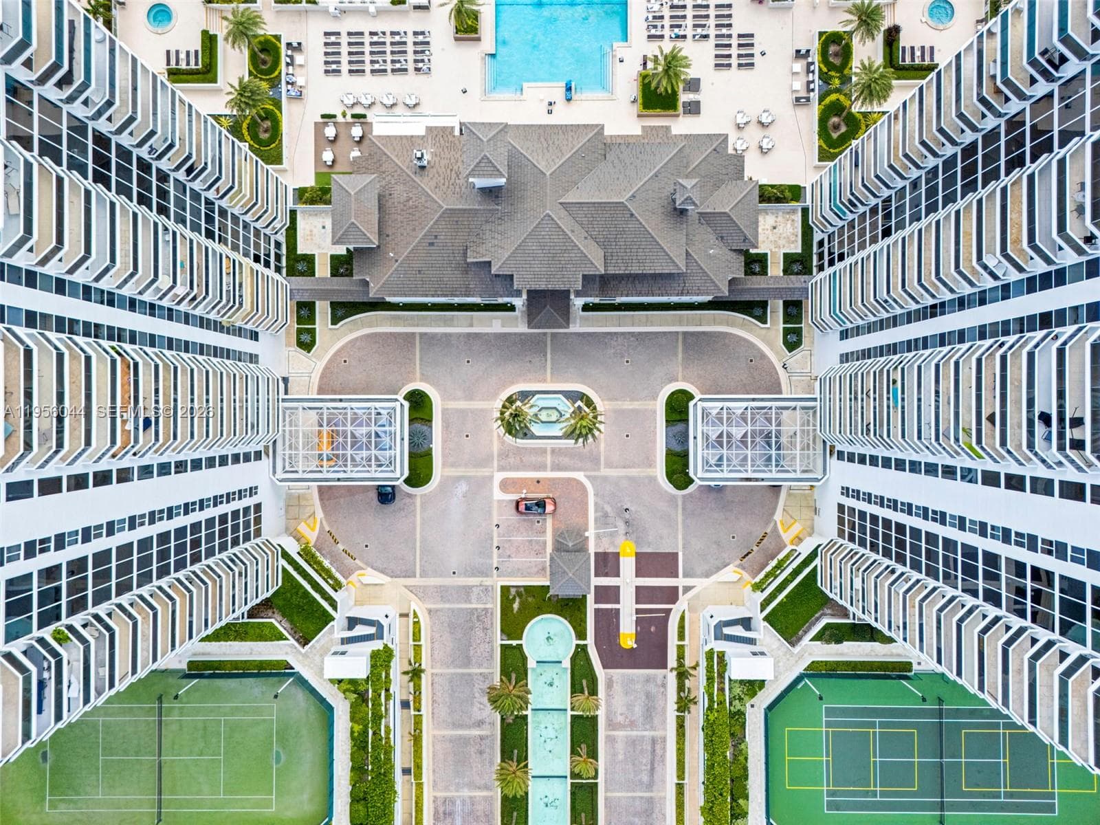 Blue Diamond Condo, Miami Beach, FL — 57